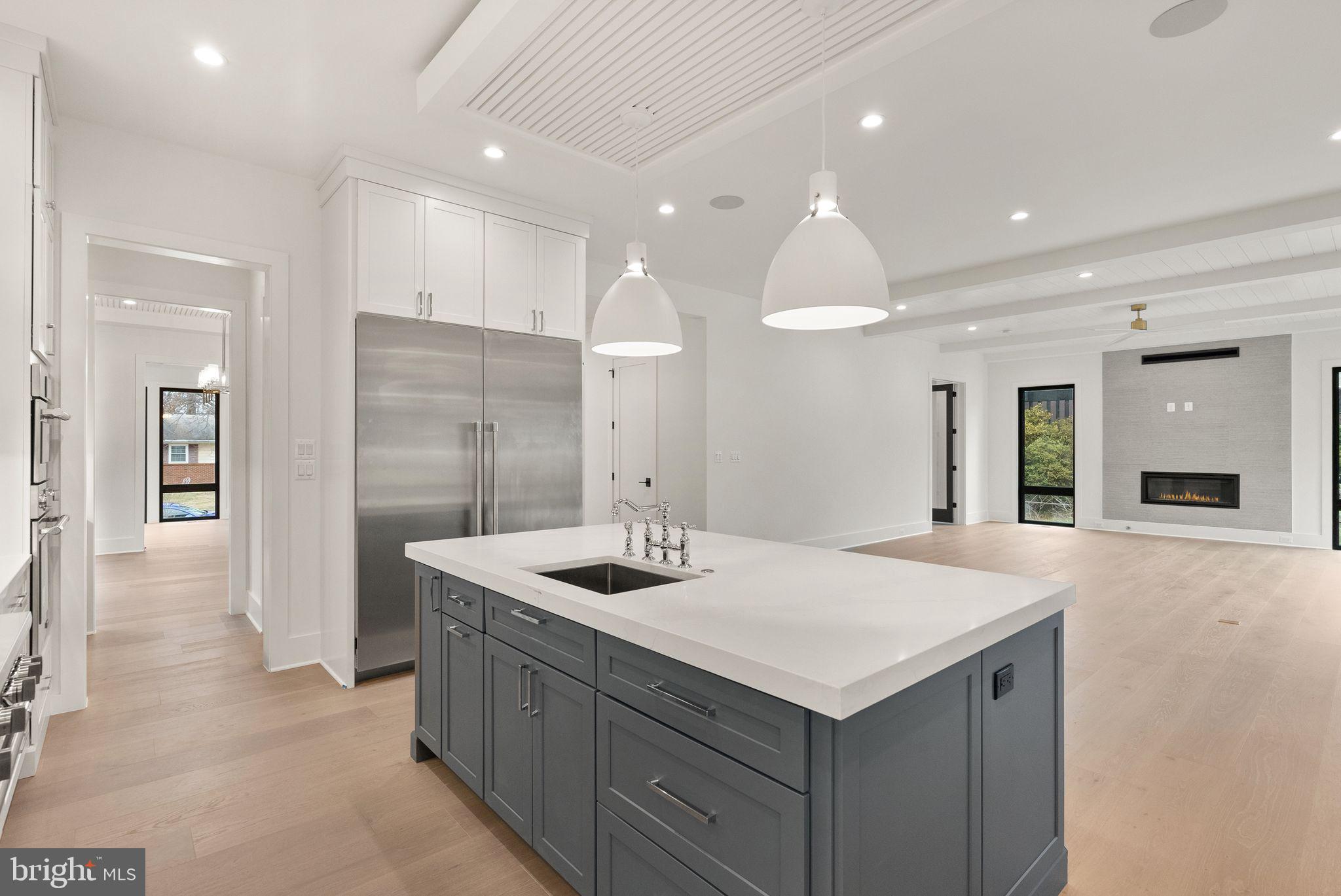 WEST VIENNA WOODS - Residential