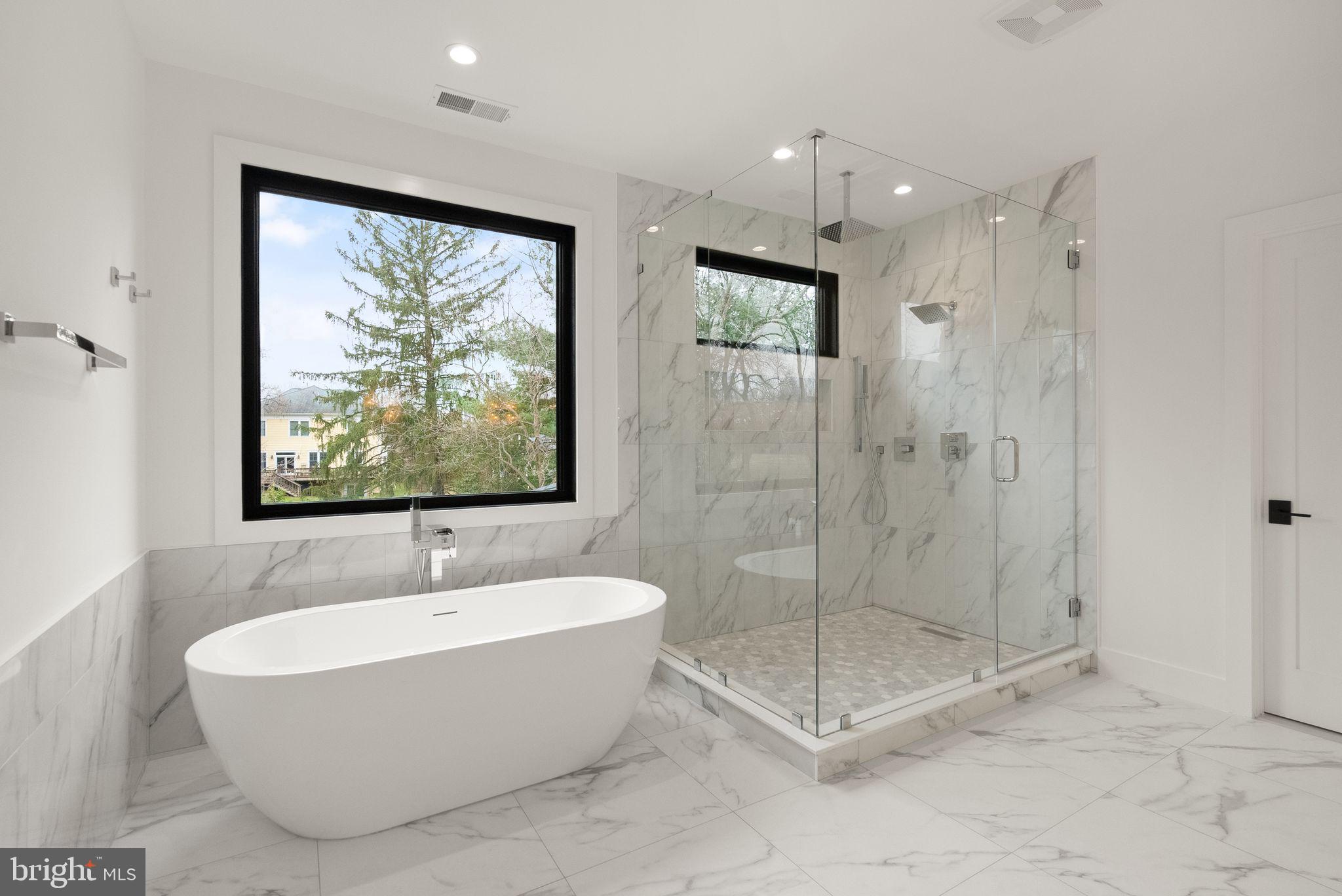 WEST VIENNA WOODS - Residential