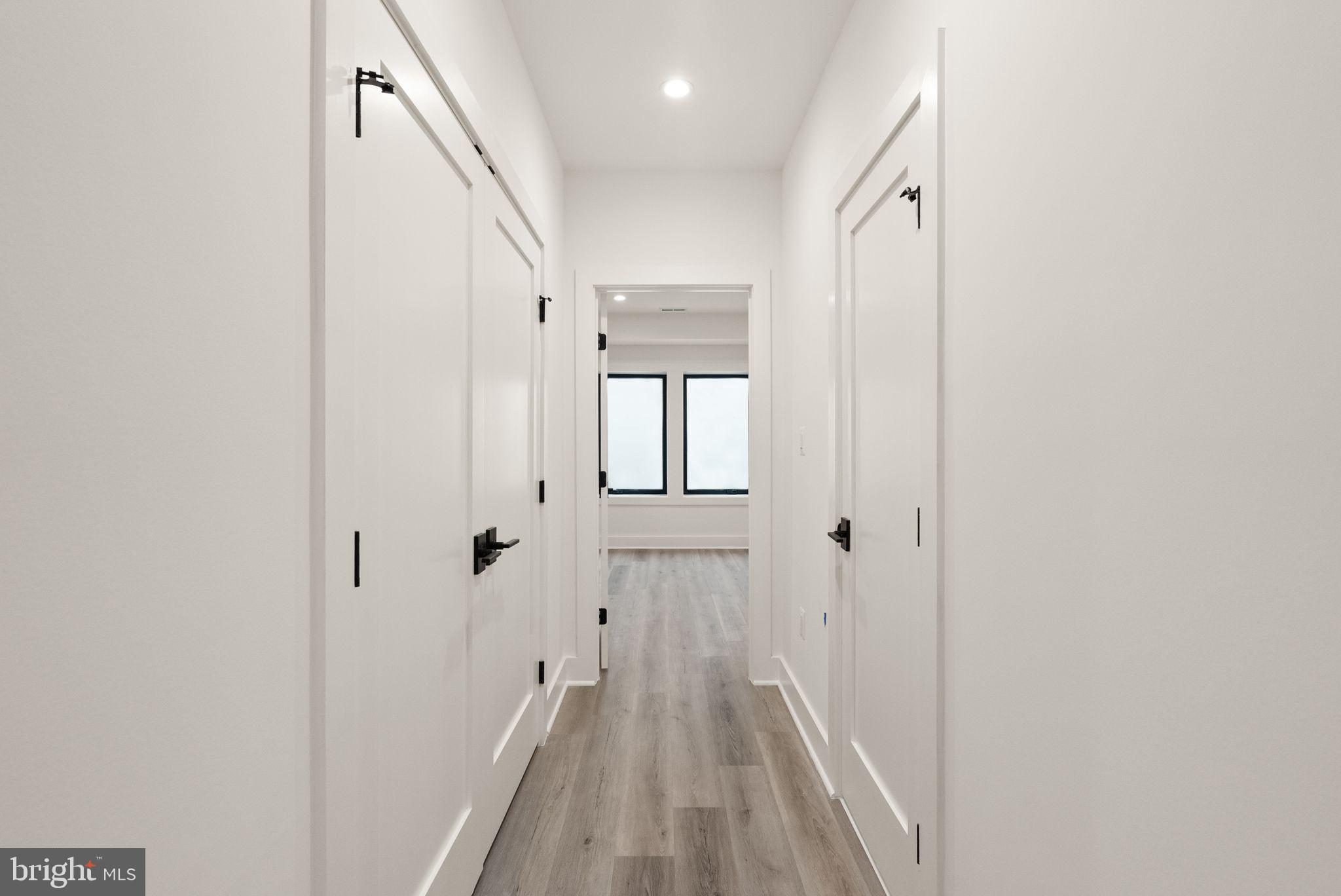 WEST VIENNA WOODS - Residential