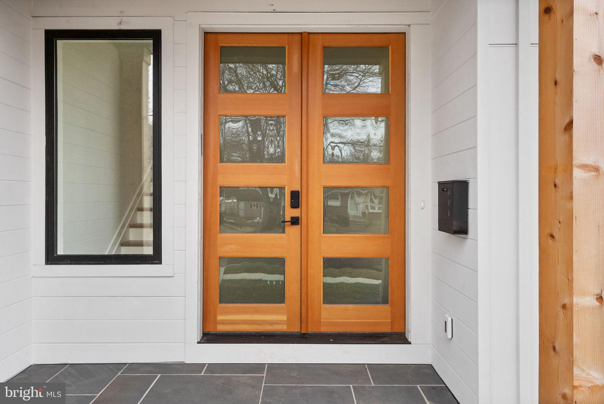 WEST VIENNA WOODS - Residential