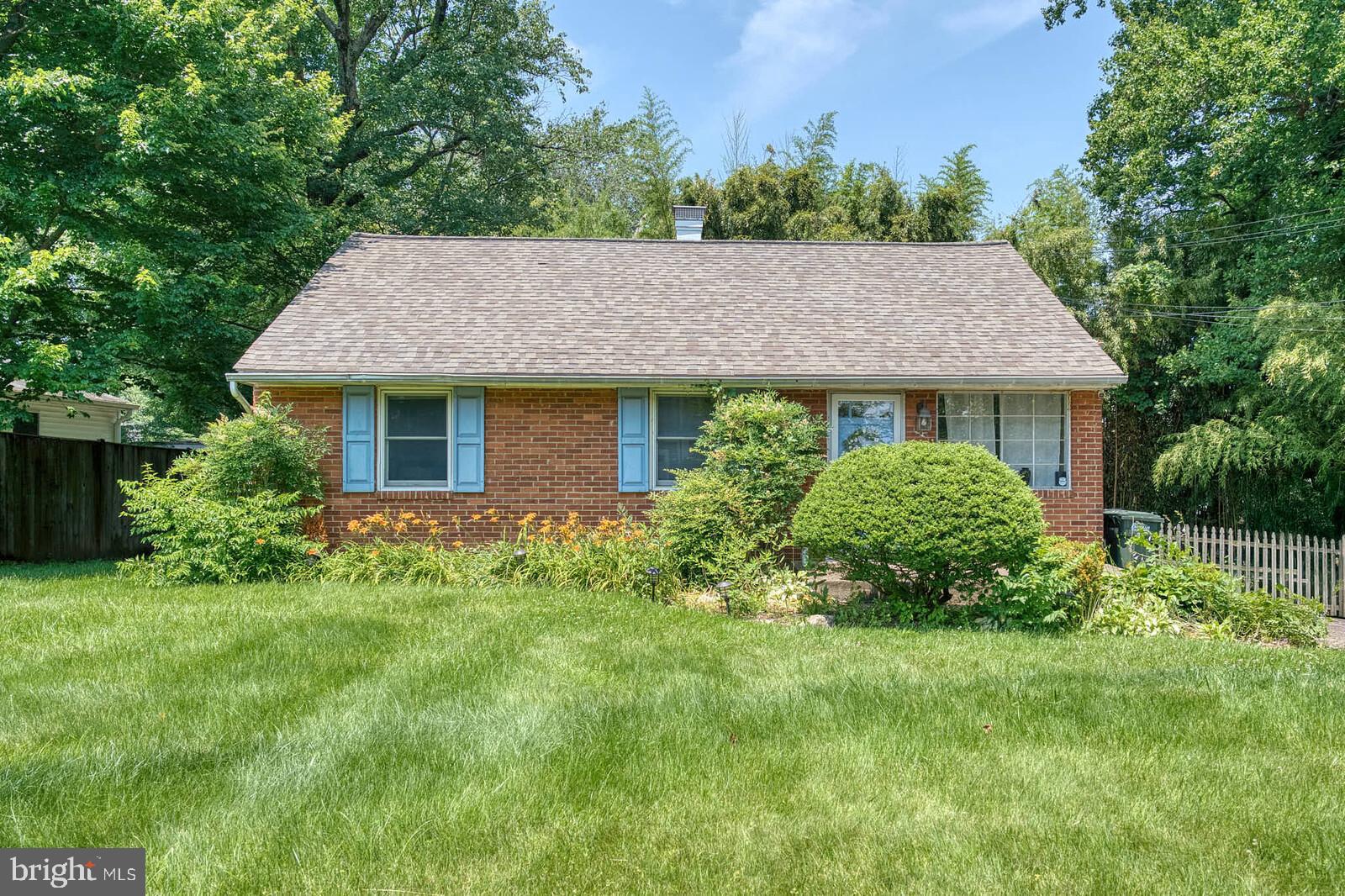7534 BURNSIDE COURT
