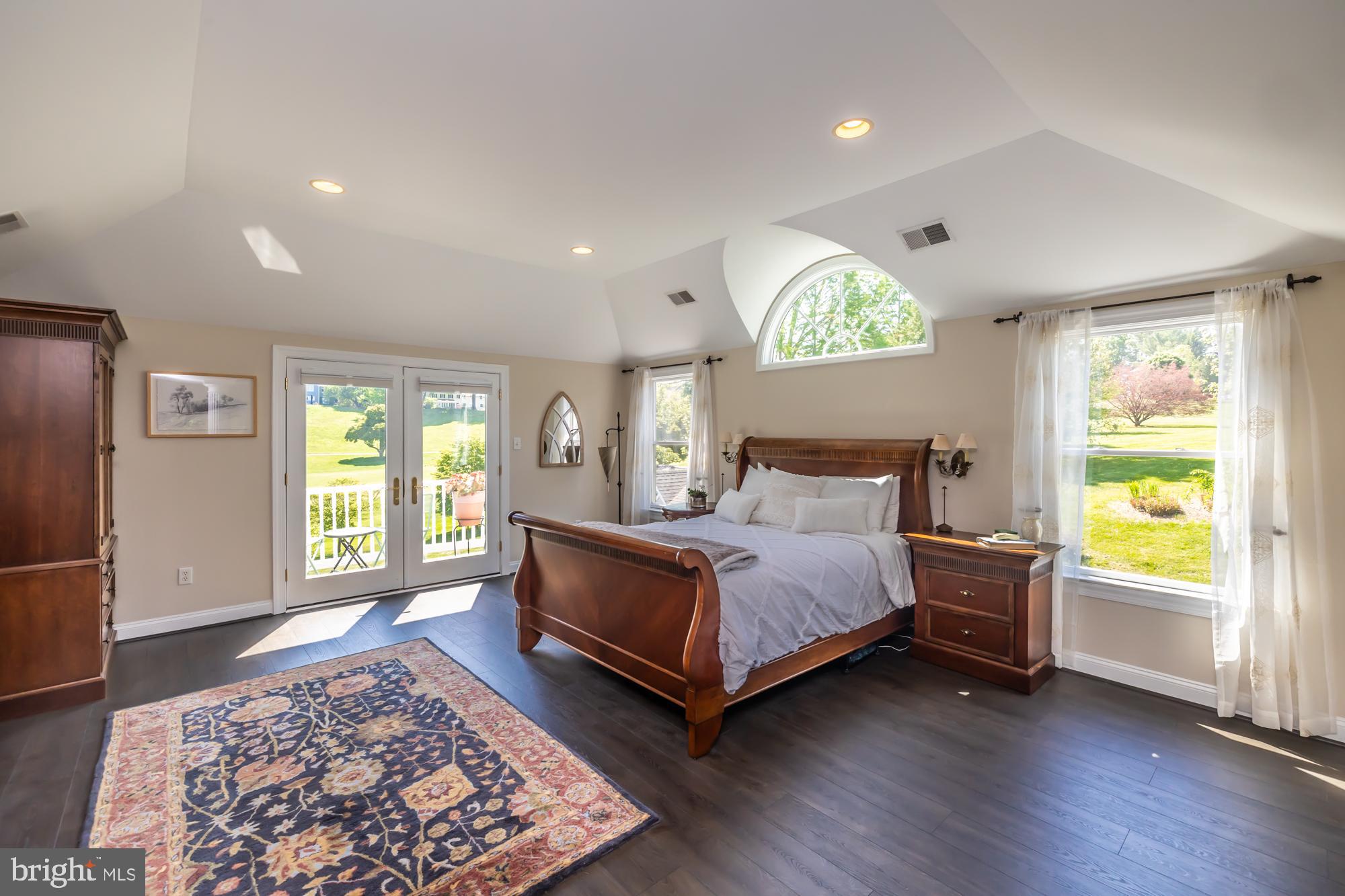 RADLEY RUN - Residential