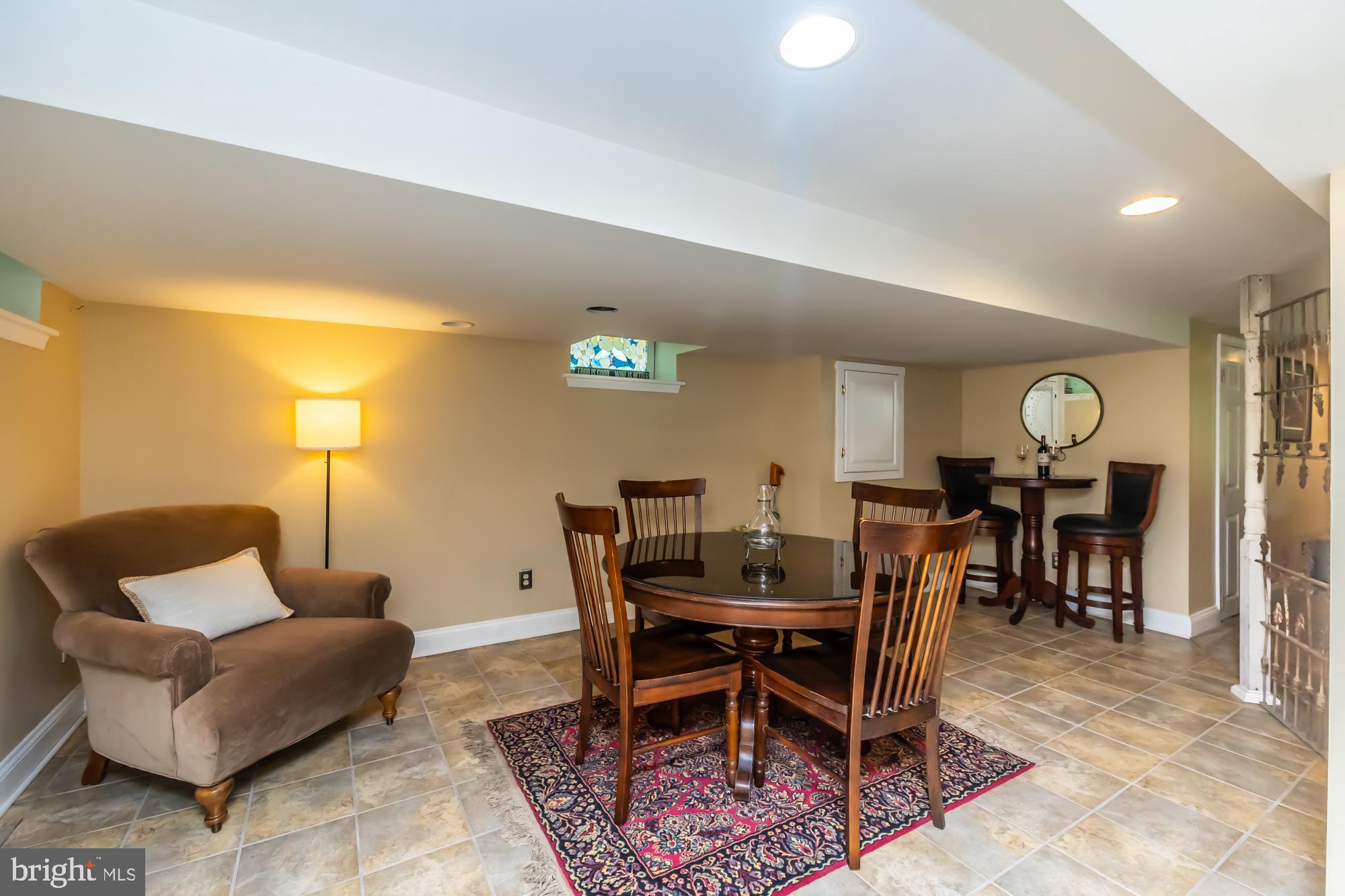 RADLEY RUN - Residential