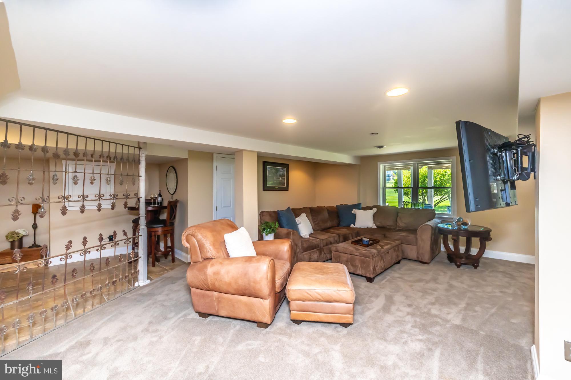 RADLEY RUN - Residential