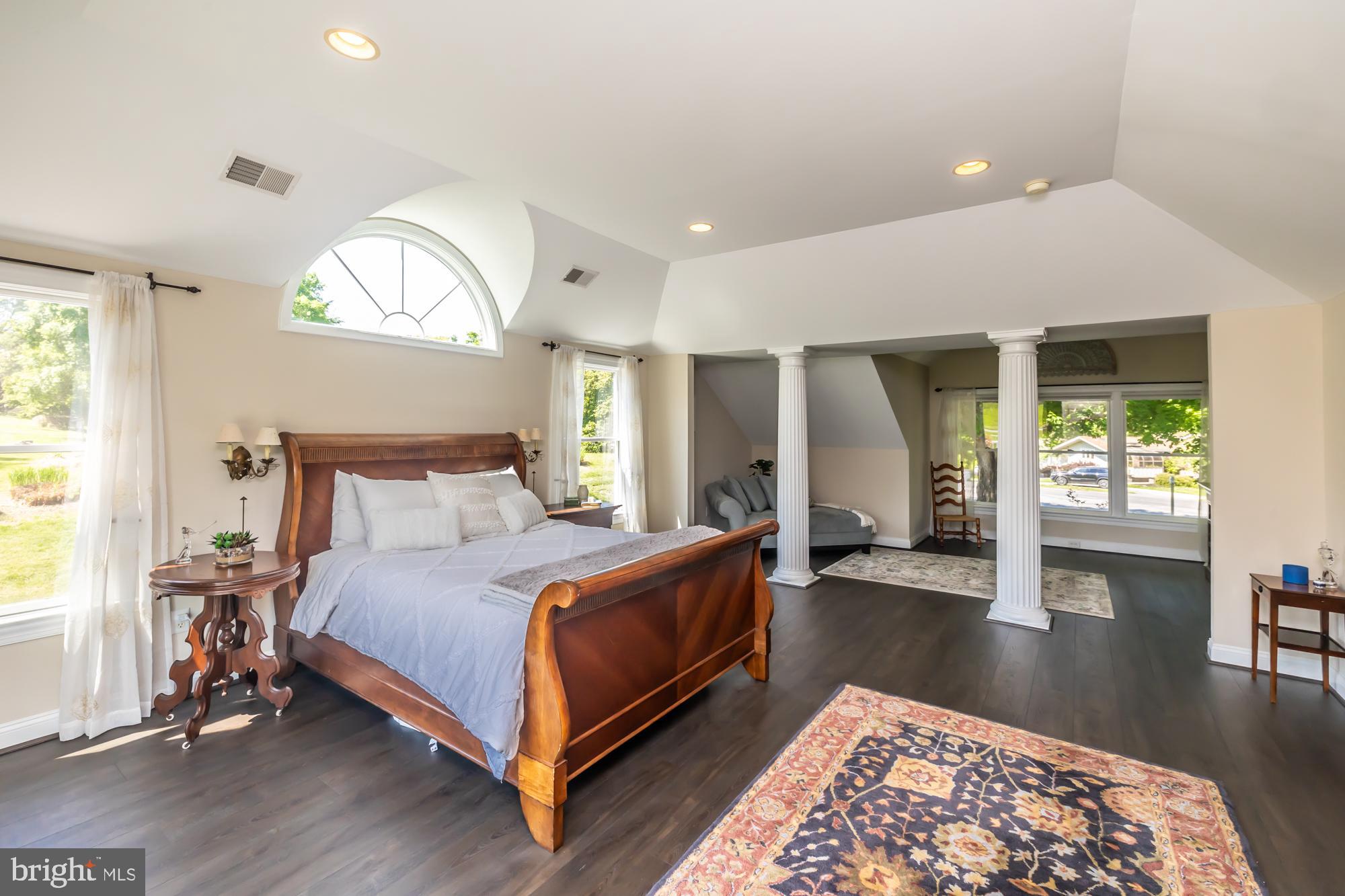 RADLEY RUN - Residential