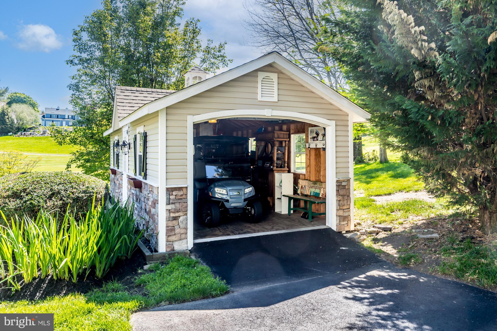 RADLEY RUN - Residential