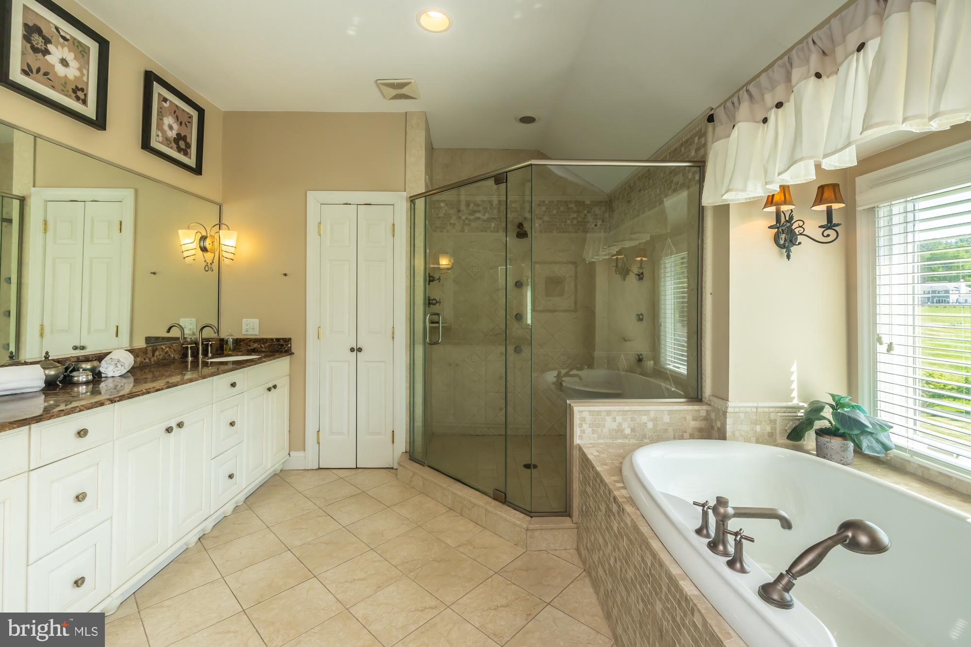 RADLEY RUN - Residential