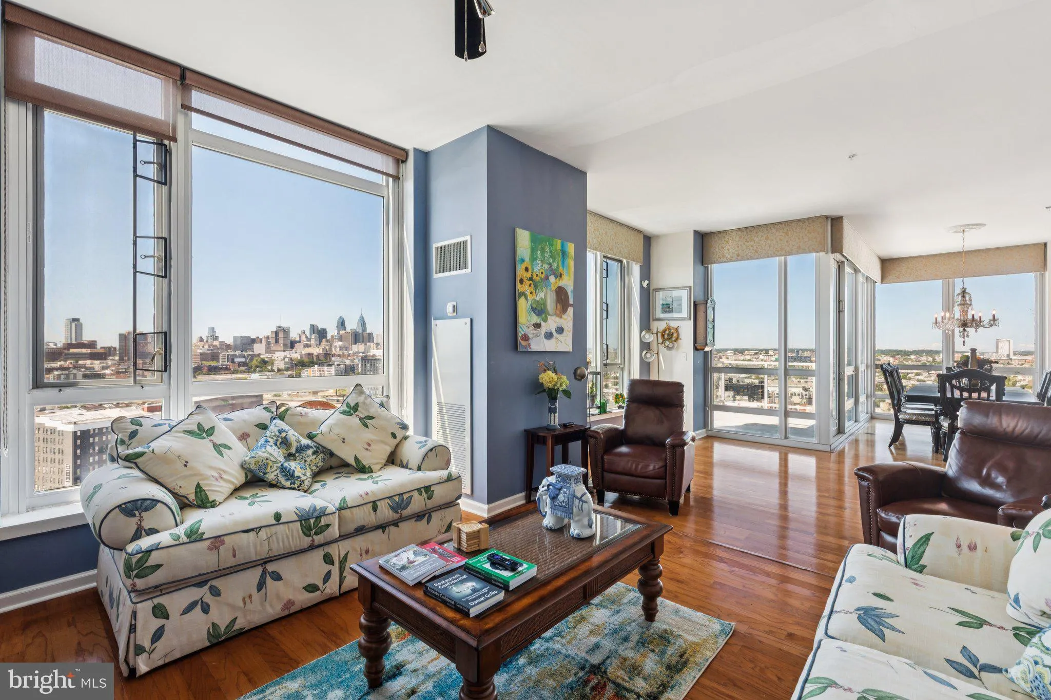 Philadelphia, Pennsylvania 19123, United States, 3 Bedrooms Bedrooms, ,4 BathroomsBathrooms,Residential,Active,204894