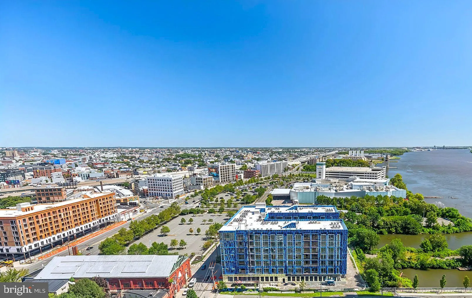 Philadelphia, Pennsylvania 19123, United States, 3 Bedrooms Bedrooms, ,4 BathroomsBathrooms,Residential,Active,204894