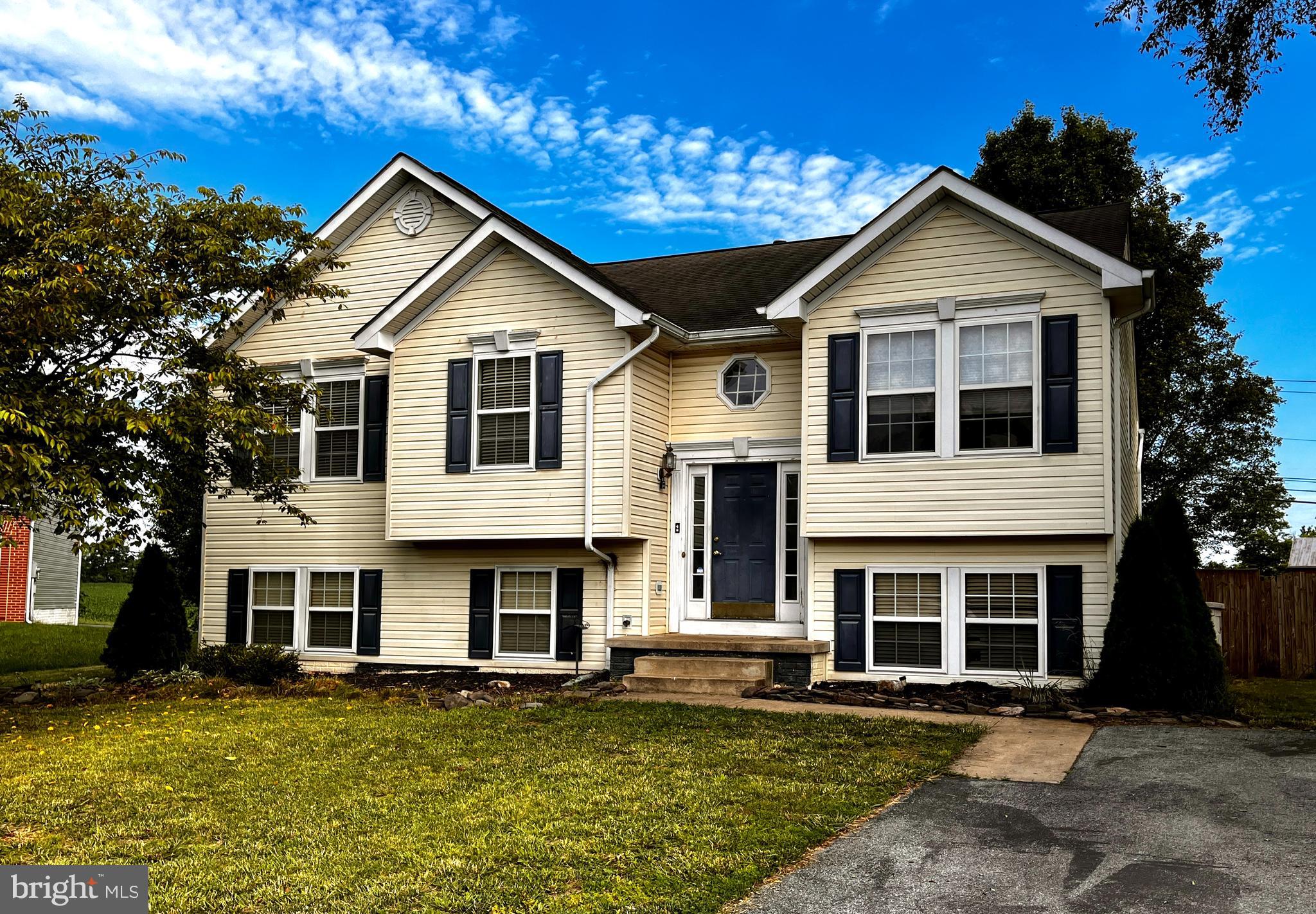 SYCAMORE VILLAGE - Residential