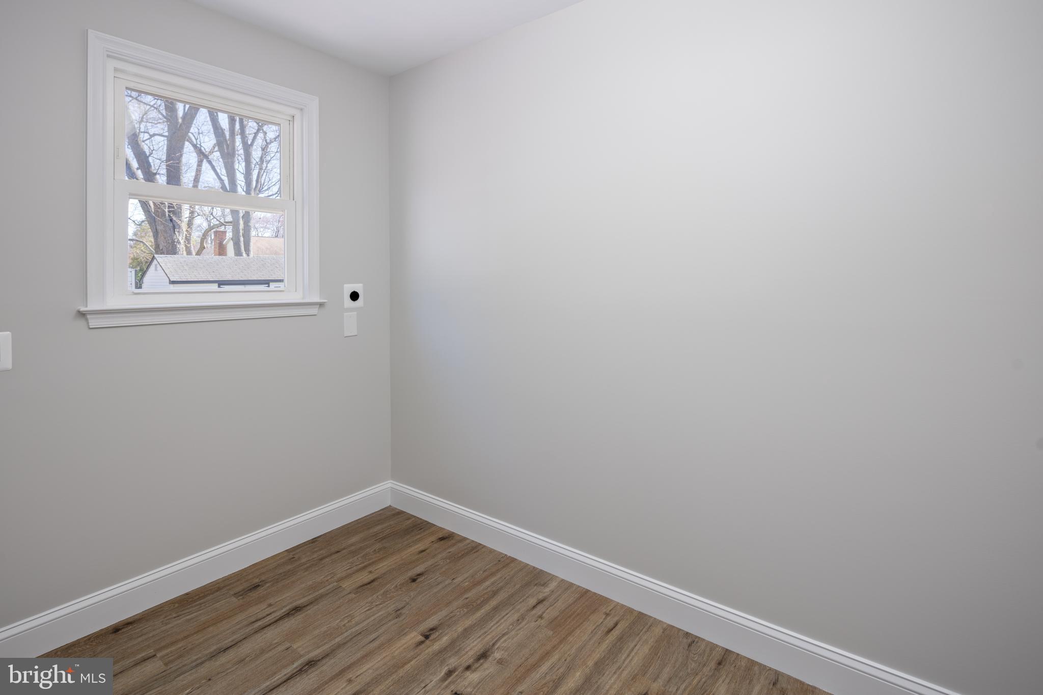 WOODLAWN HEIGHTS - Residential