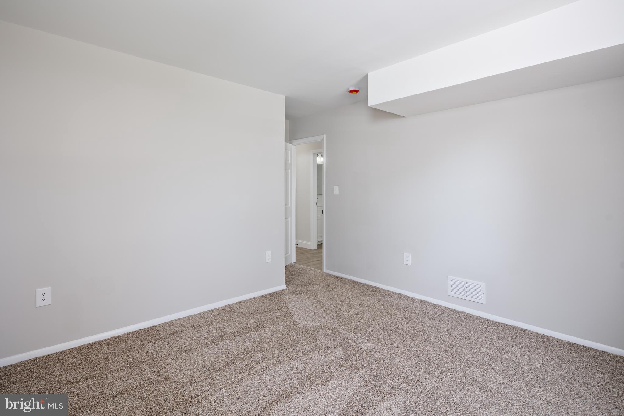 WOODLAWN HEIGHTS - Residential