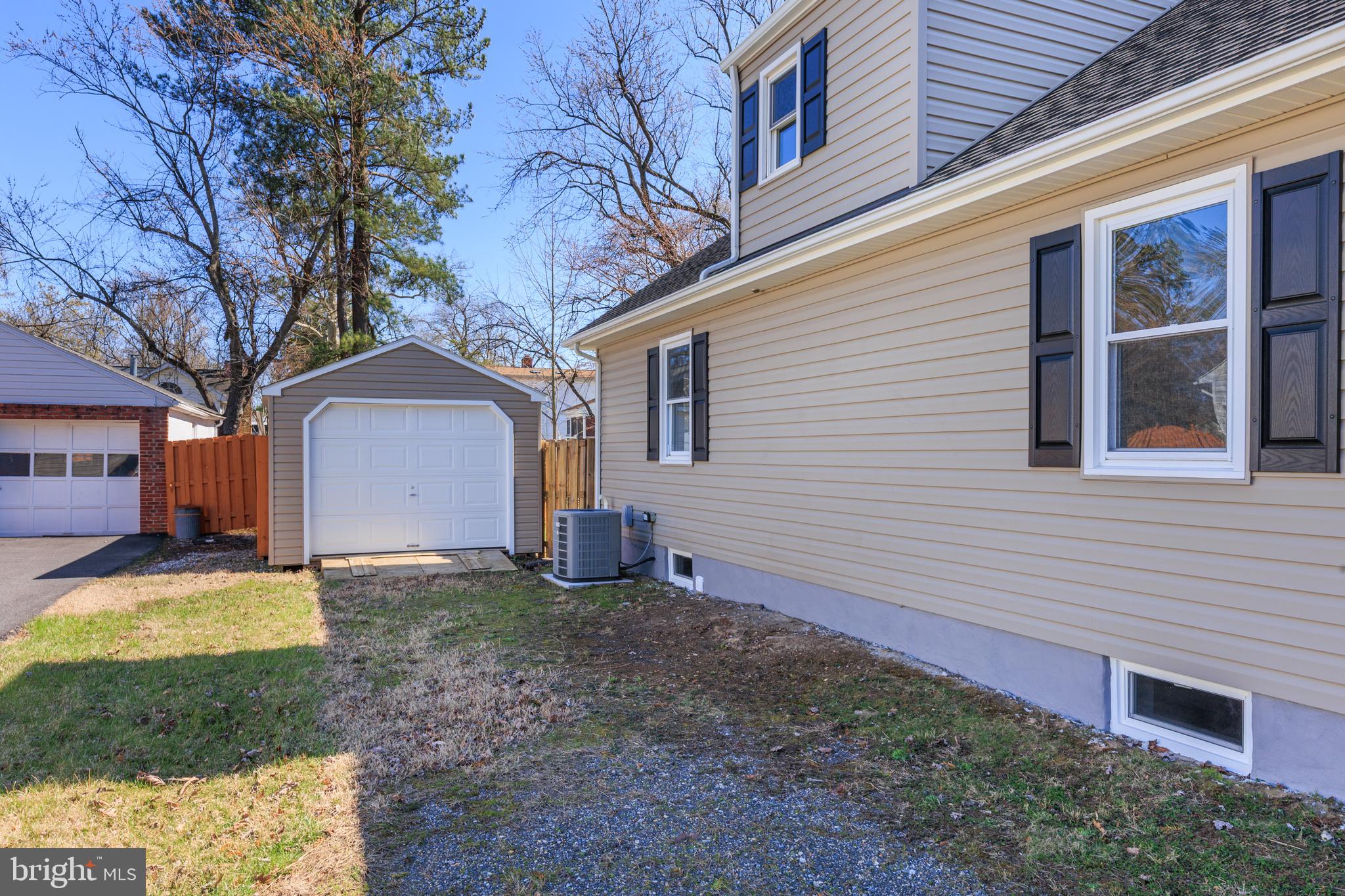 WOODLAWN HEIGHTS - Residential