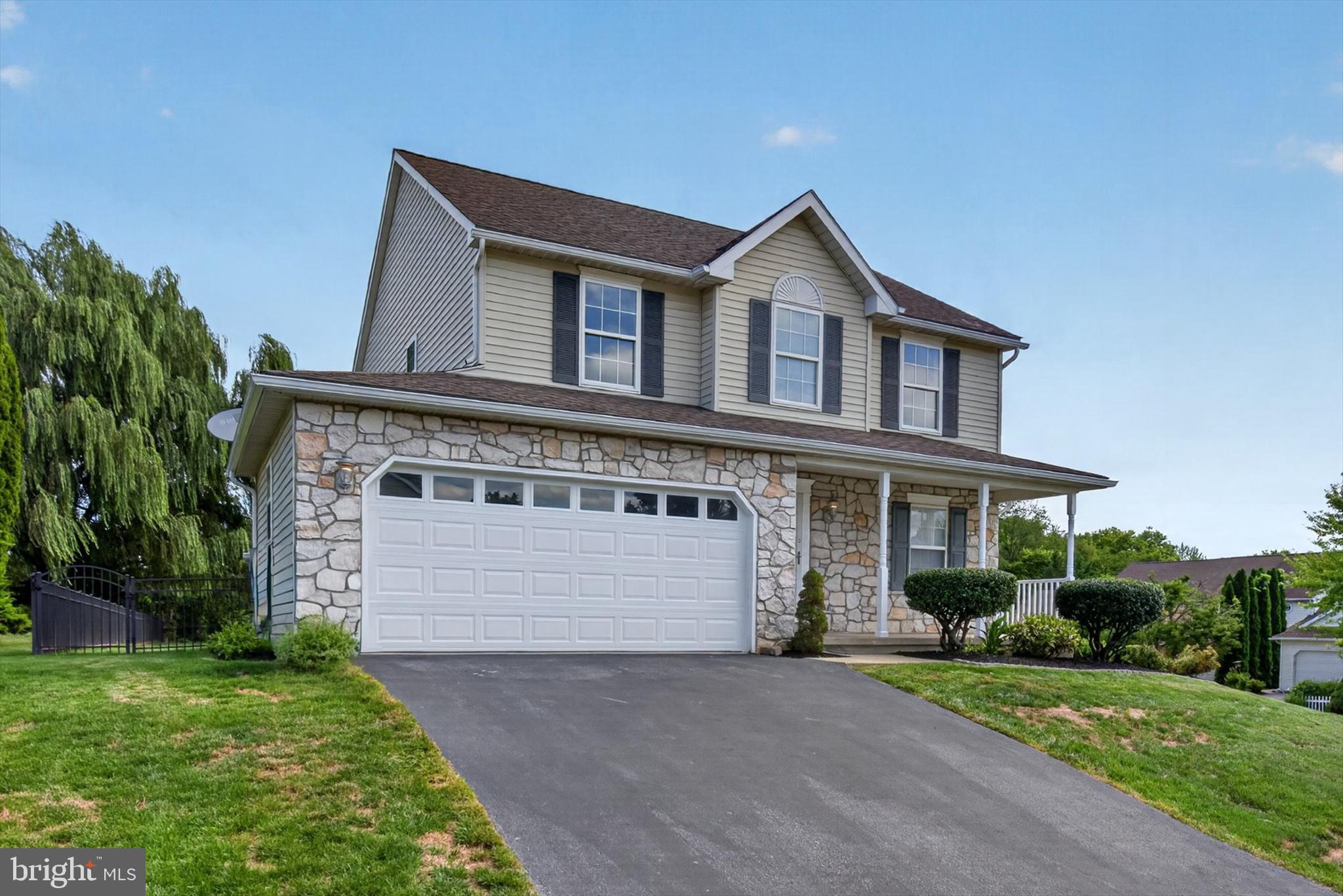 624 BARTLETT DRIVE