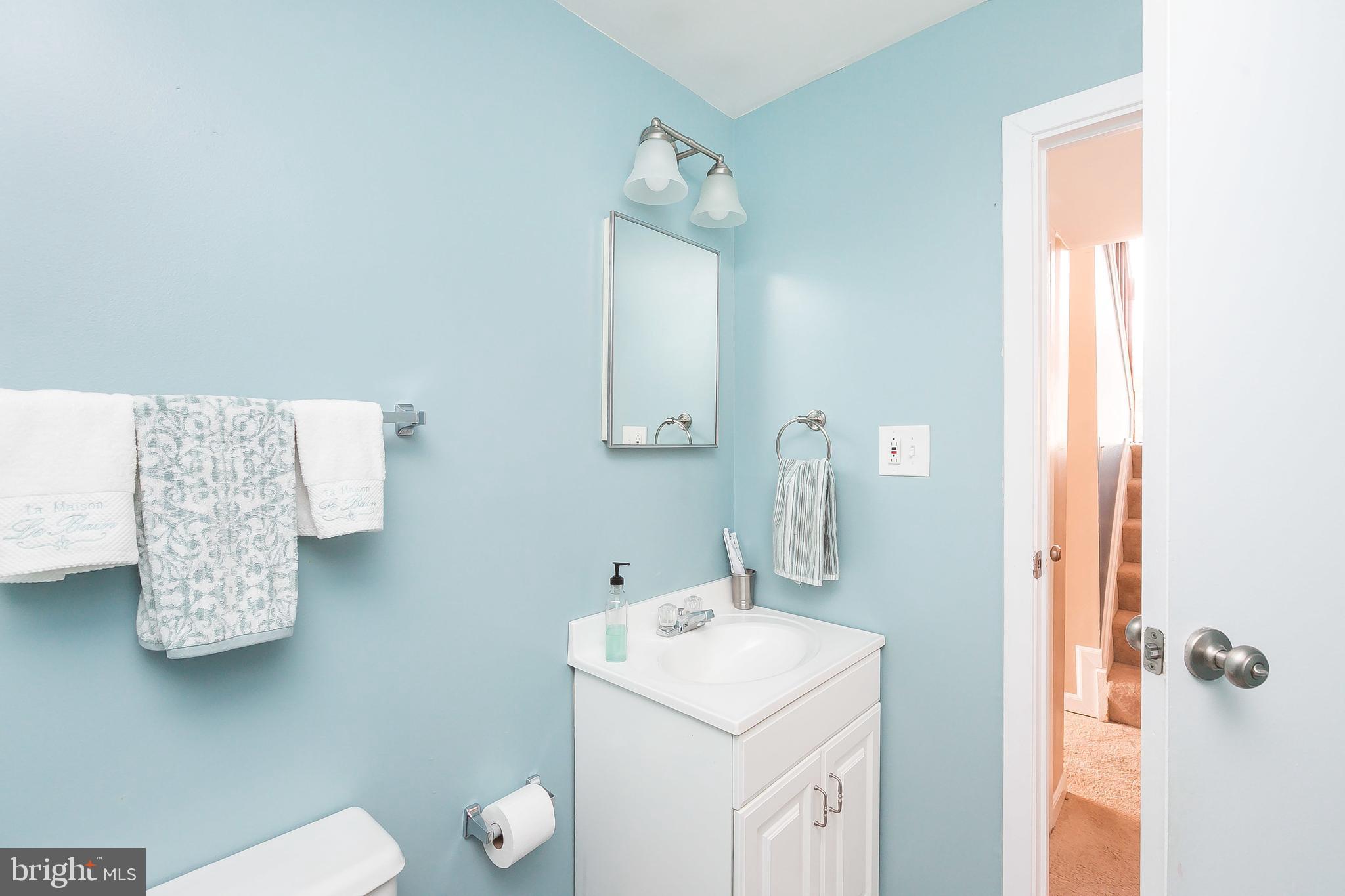 PERRY HALL - Residential