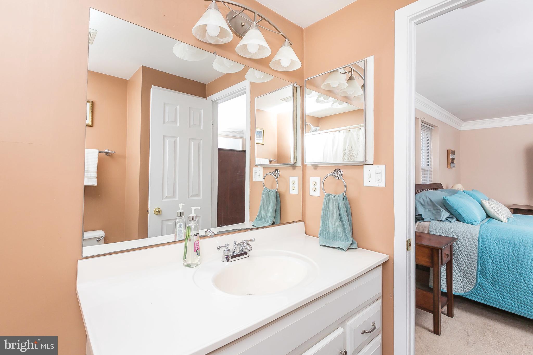 PERRY HALL - Residential