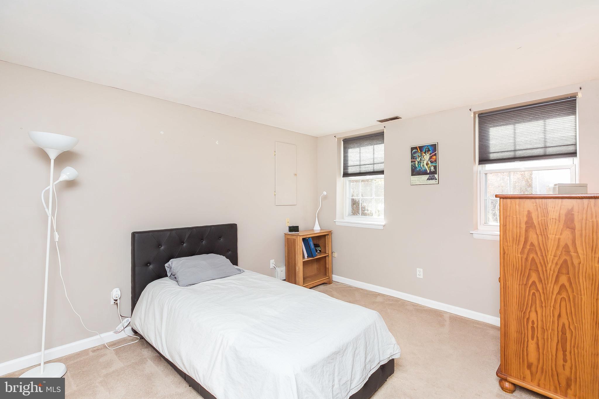 PERRY HALL - Residential