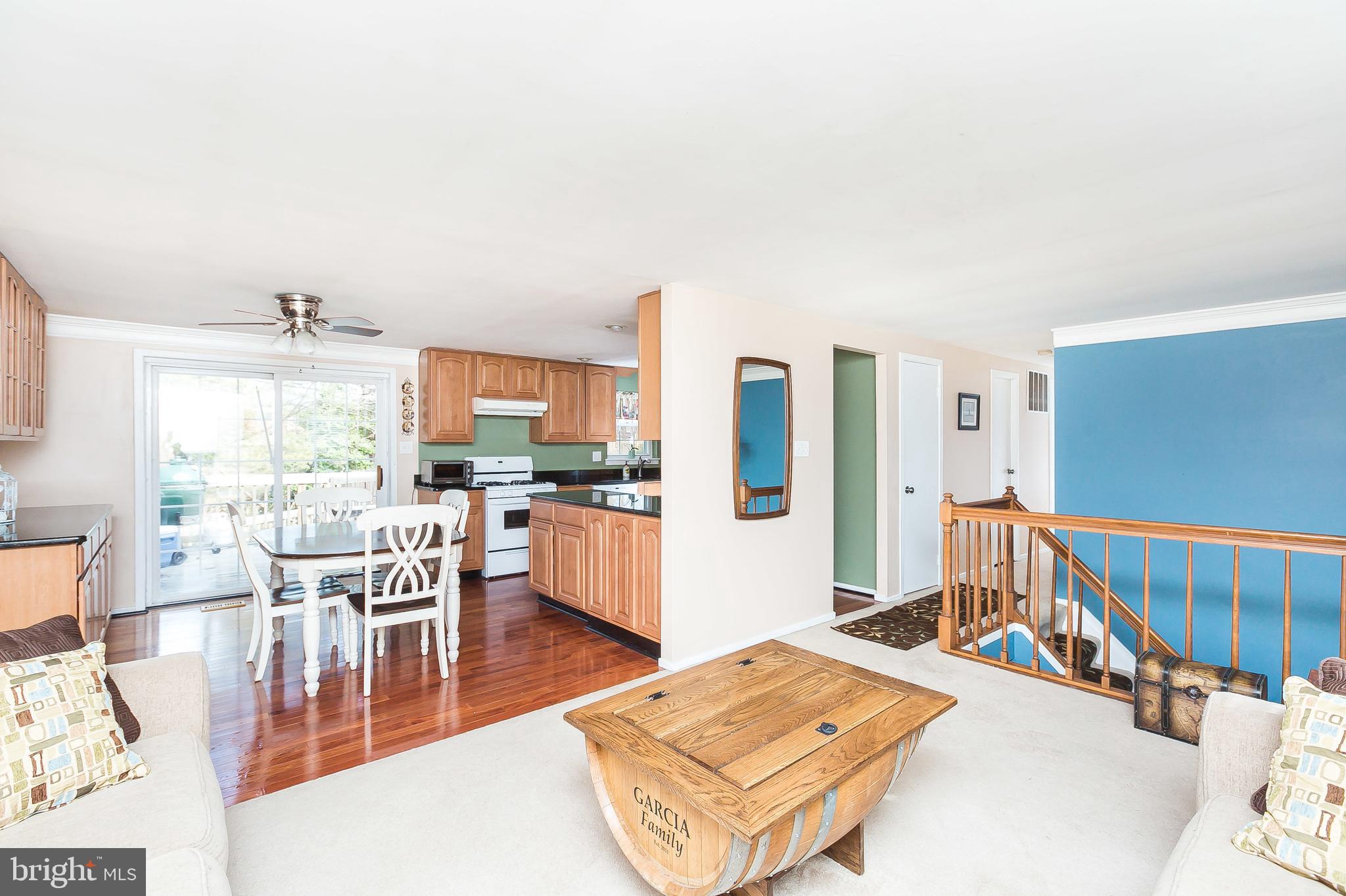 PERRY HALL - Residential