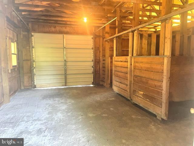 SPRING VALLEY FARMS - Residential