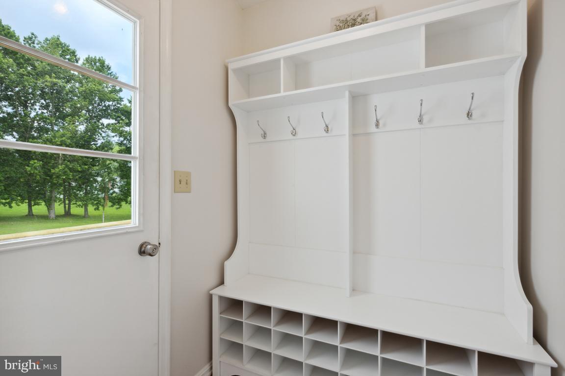 SPRING VALLEY FARMS - Residential