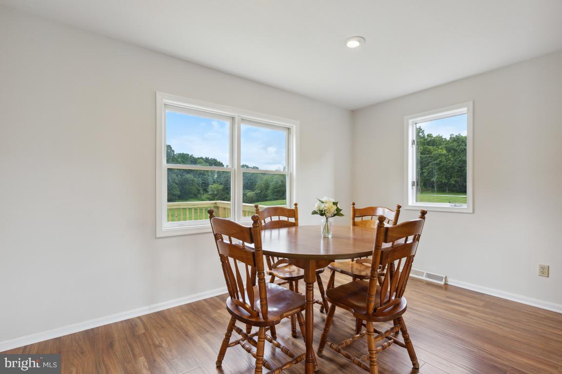 SPRING VALLEY FARMS - Residential