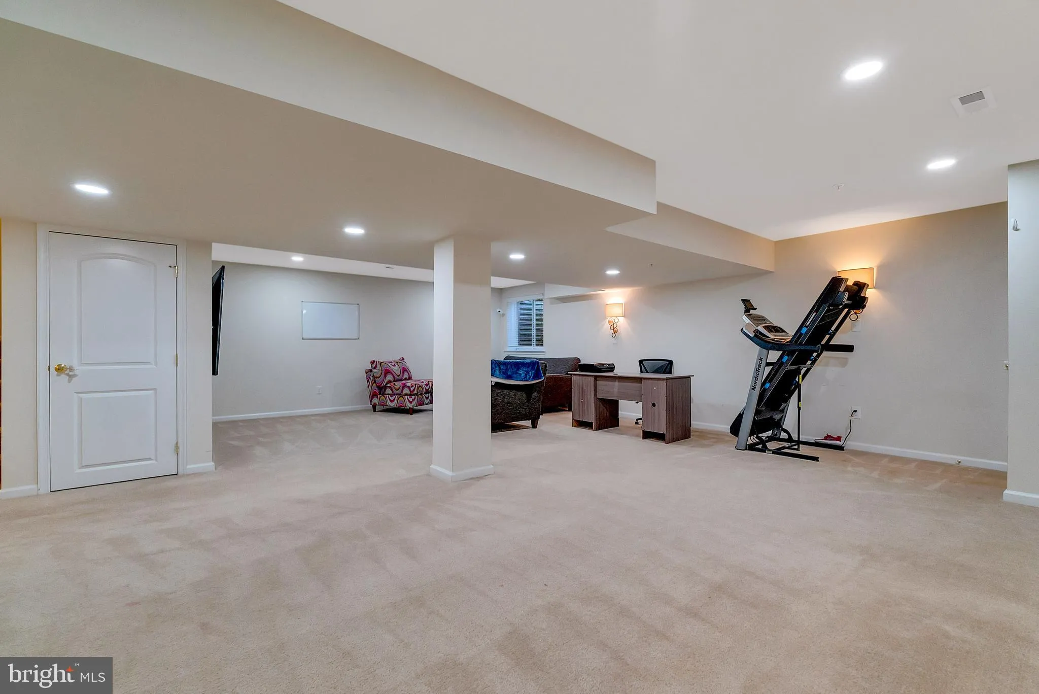 Lansdale, Pennsylvania 19446, United States, 3 Bedrooms Bedrooms, ,3 BathroomsBathrooms,Residential,Pending,119357