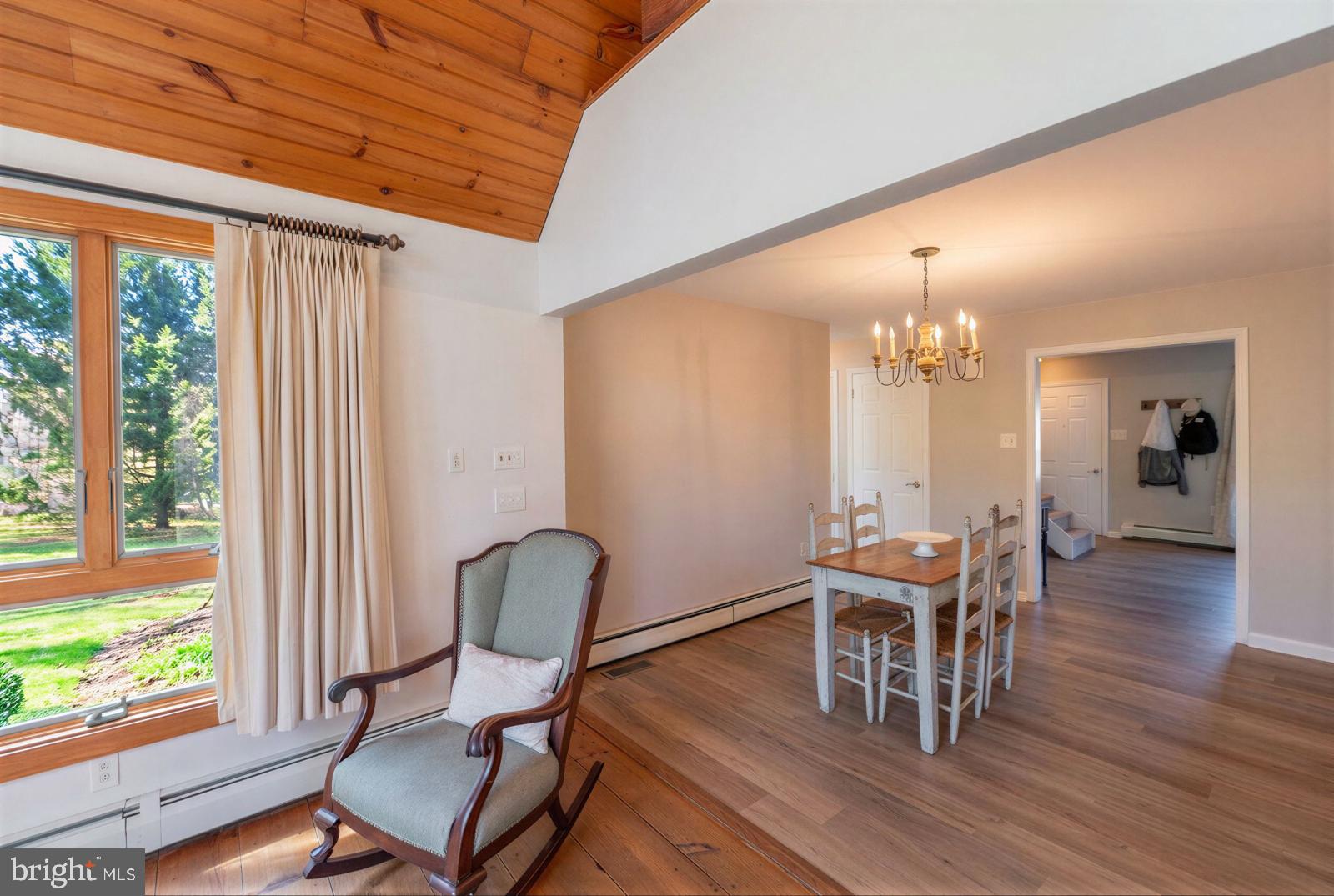 BRIGHTON MANOR - Residential