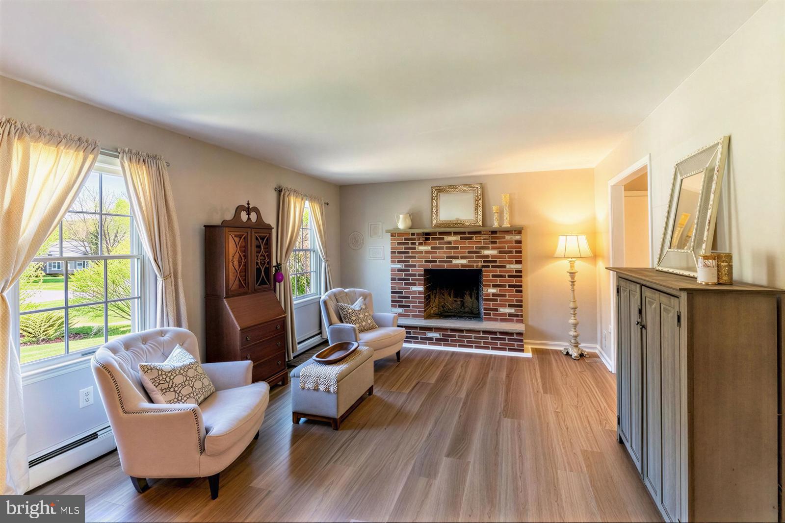 BRIGHTON MANOR - Residential