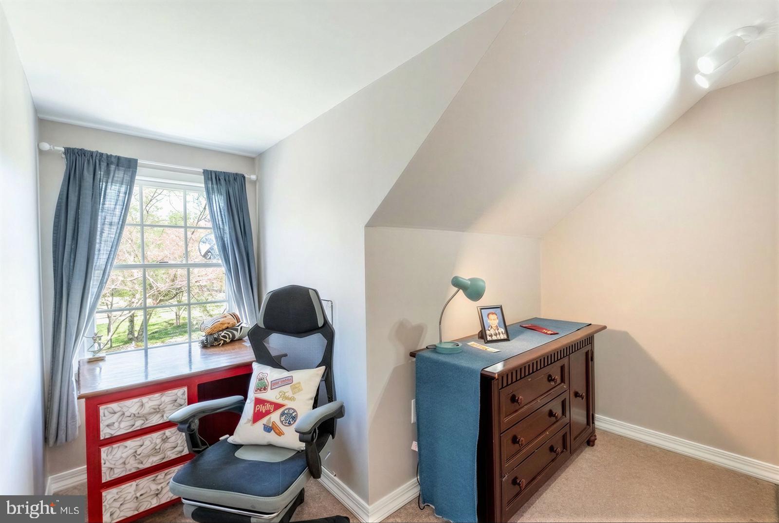 BRIGHTON MANOR - Residential