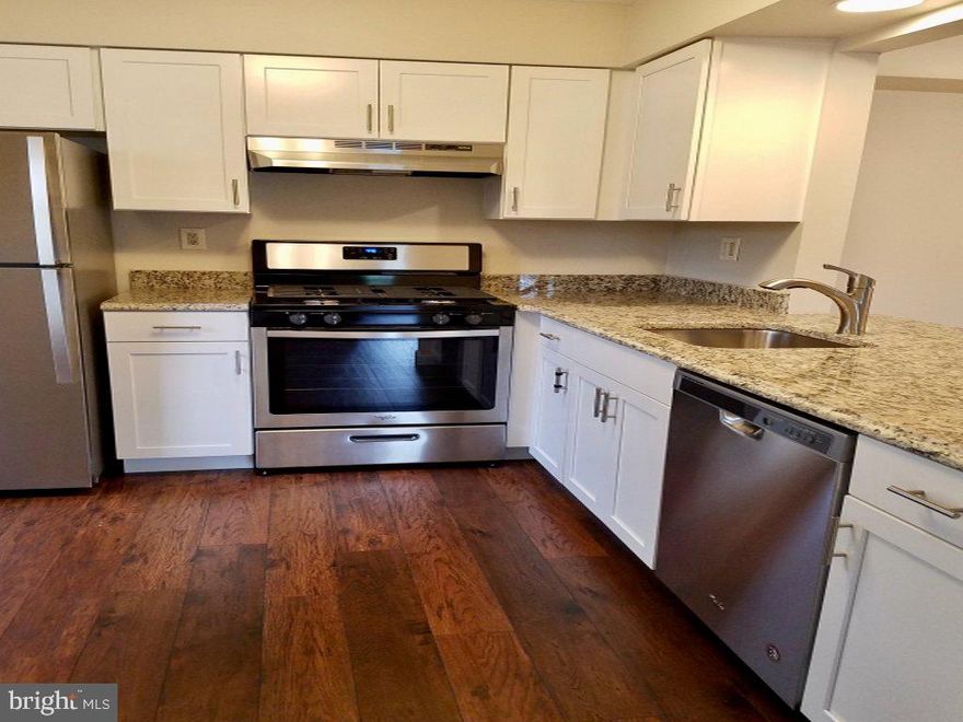 Absolutely beautiful, recently renovated, 2 Bedroom 2 Bathroom condo in highly desirable Society Place in Newtown PA. One of the largest 1st floor units in all of Society Place at 1125 sq.ft. Parking conveniently located right in front of unit. Kitchen features white shaker cabinets, granite counter tops, stainless steel appliances. Living Room leads to your Private Patio. Beautiful flooring (see photos!). Master Bedroom features Master Bath and large Walk-in-Closet. Two Full Bathrooms (recently updated). Washer and Dryer in unit. Rent now, live maintenance free and enjoy all that the Newtown Grant Community Association has to offer, including: Two Pools, Basketball Court, Tennis Court, Playground and Clubhouse with activities for all. Your new home awaits!!