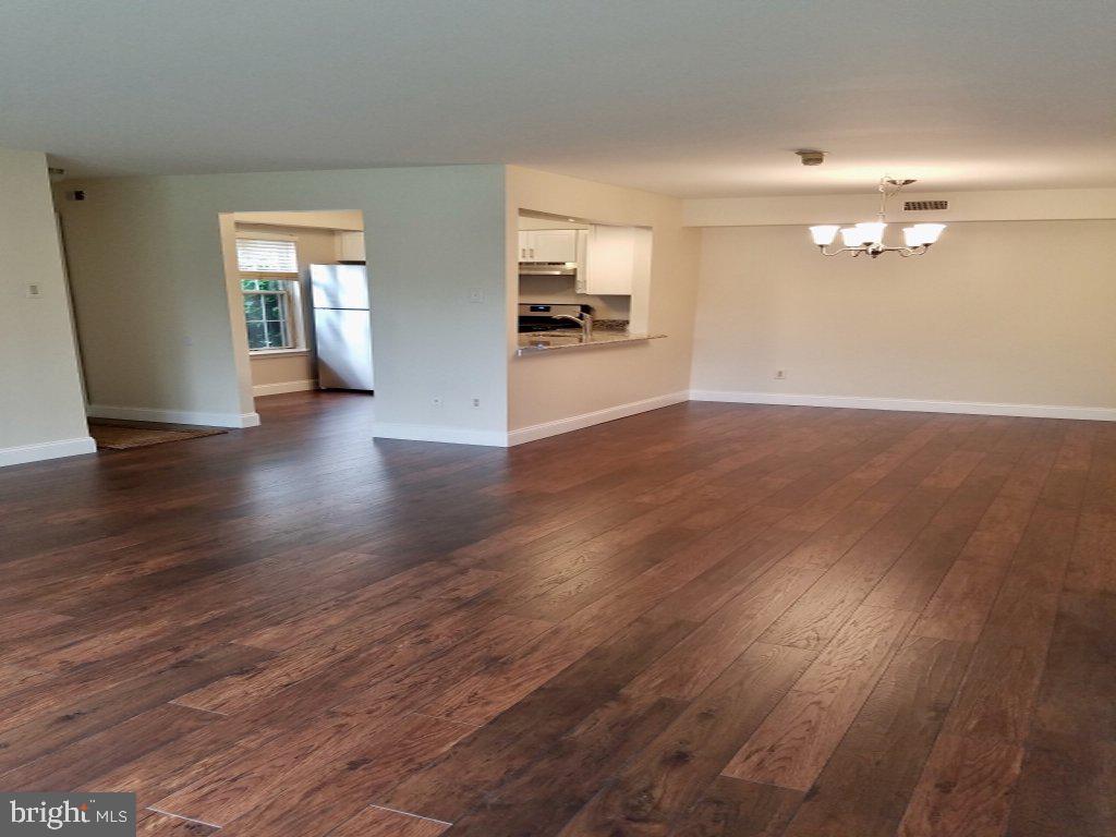 SOCIETY PL - Residential Lease