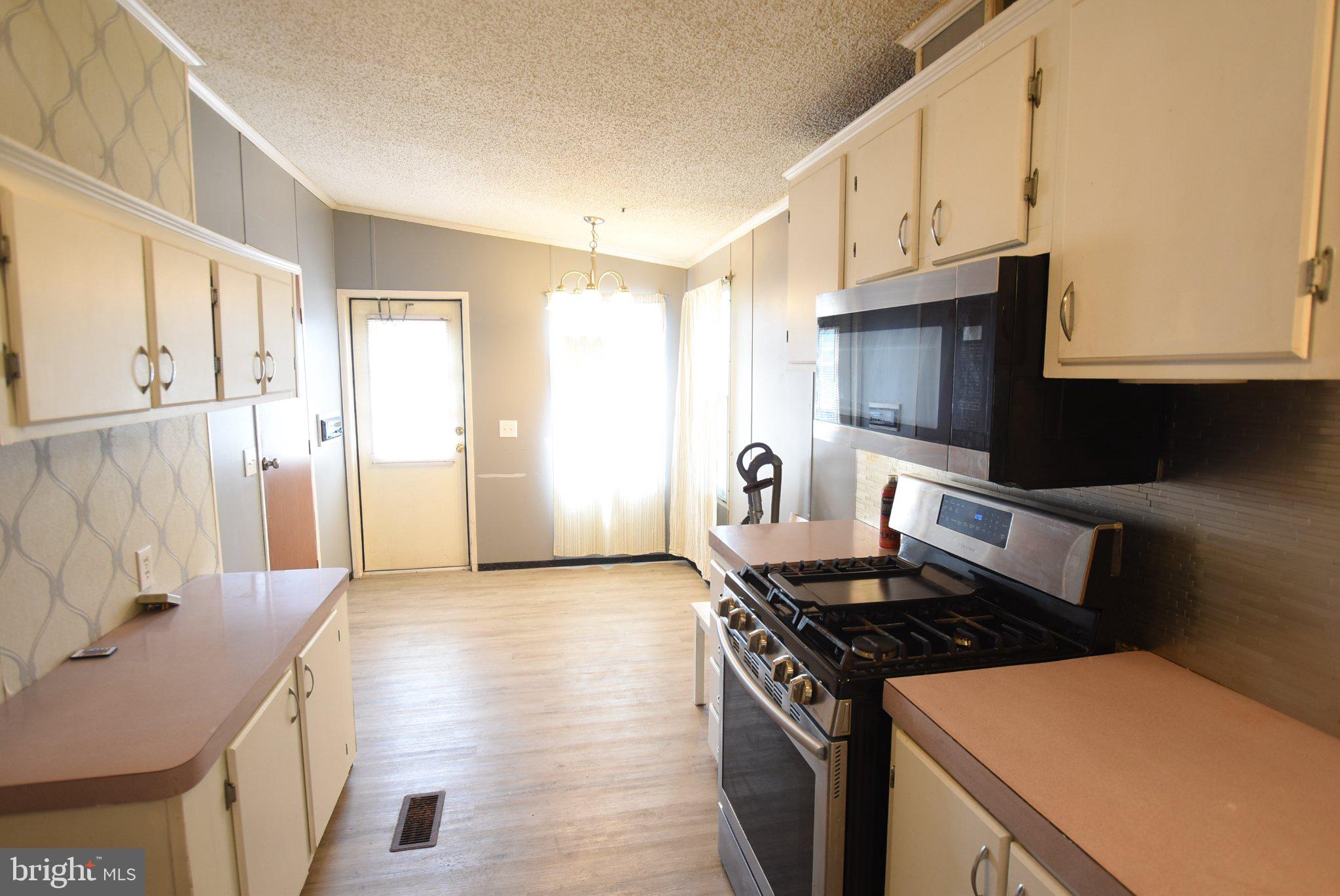 PATUXENT MOBILE ESTATES - Residential