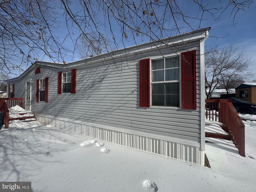 This Charming 3 Bedroom 2 Full Bath Double Wide Manufactured Home is Priced to Sell.  This open floor Concept Home boast LVP Flooring Throughout, Wood Burning Corner Fire Place in the Spacious Living Room, Dining Room with a bar/island adjoining the kitchen, Spacious Kitchen with Stainless Steel Stove and Refrigerator and dine in breakfast nook. Off the Kitchen is the Laundry room with washer and dryer. Master Bath Boast a nice size walk-in closet and in suite Master Bathroom with sunken tub and shower combination. As a resident of Patuxent Mobile Estates, you’ll enjoy fantastic community amenities including a boat ramp, tot lot, picnic area, and fishing pier access—Conveniently located with easy access to Annapolis, Washington D.C., Joint Base Andrews, Pax River NAS, nearby shopping, dining, and recreation—this affordable, move-in ready home is the perfect blend of comfort and lifestyle.

Home was professionally leveled last year. Roof is less than two years new. Furnace recently cleaned and serviced.