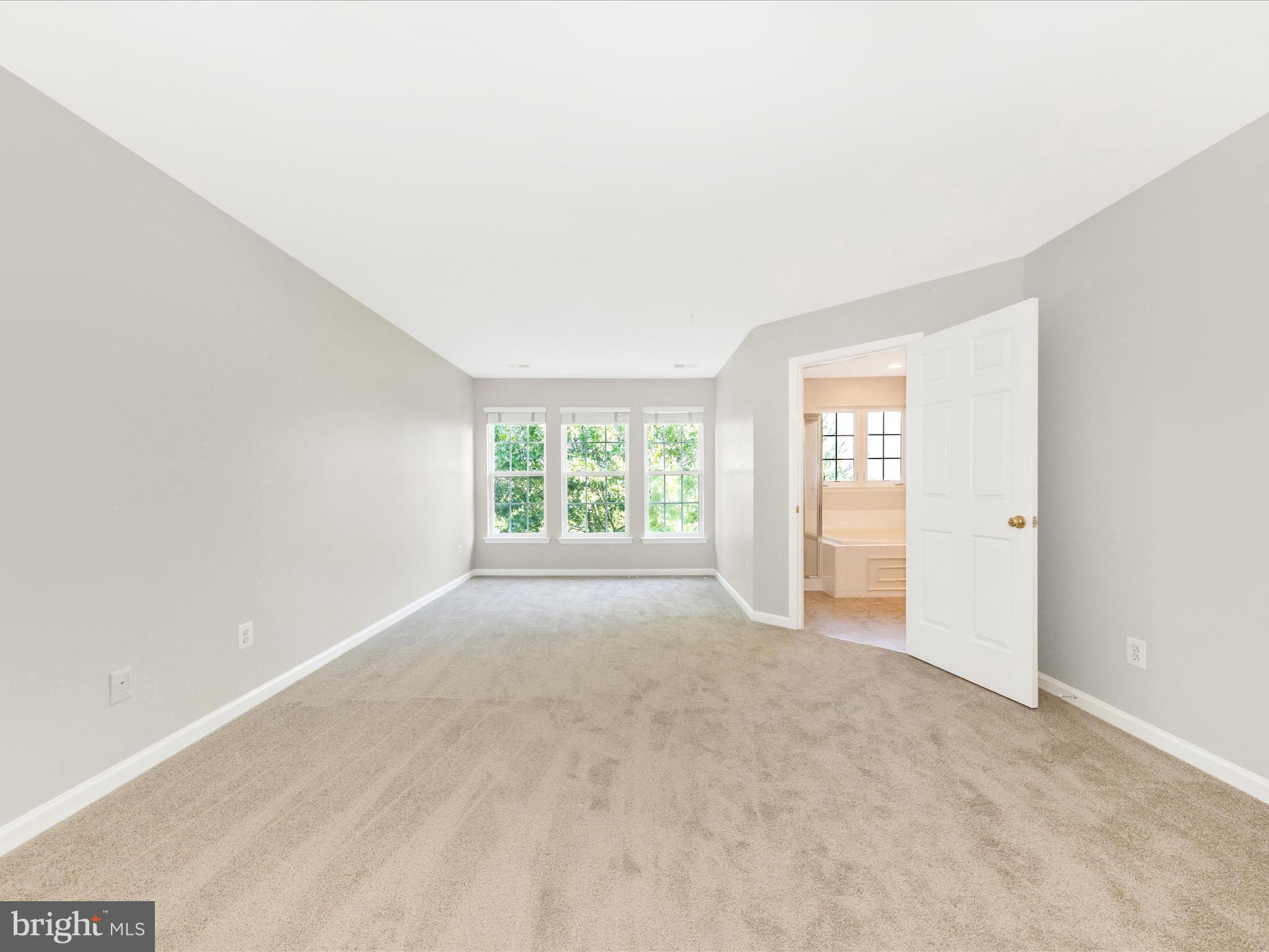 MAGRUDERS OVERLOOK - Residential