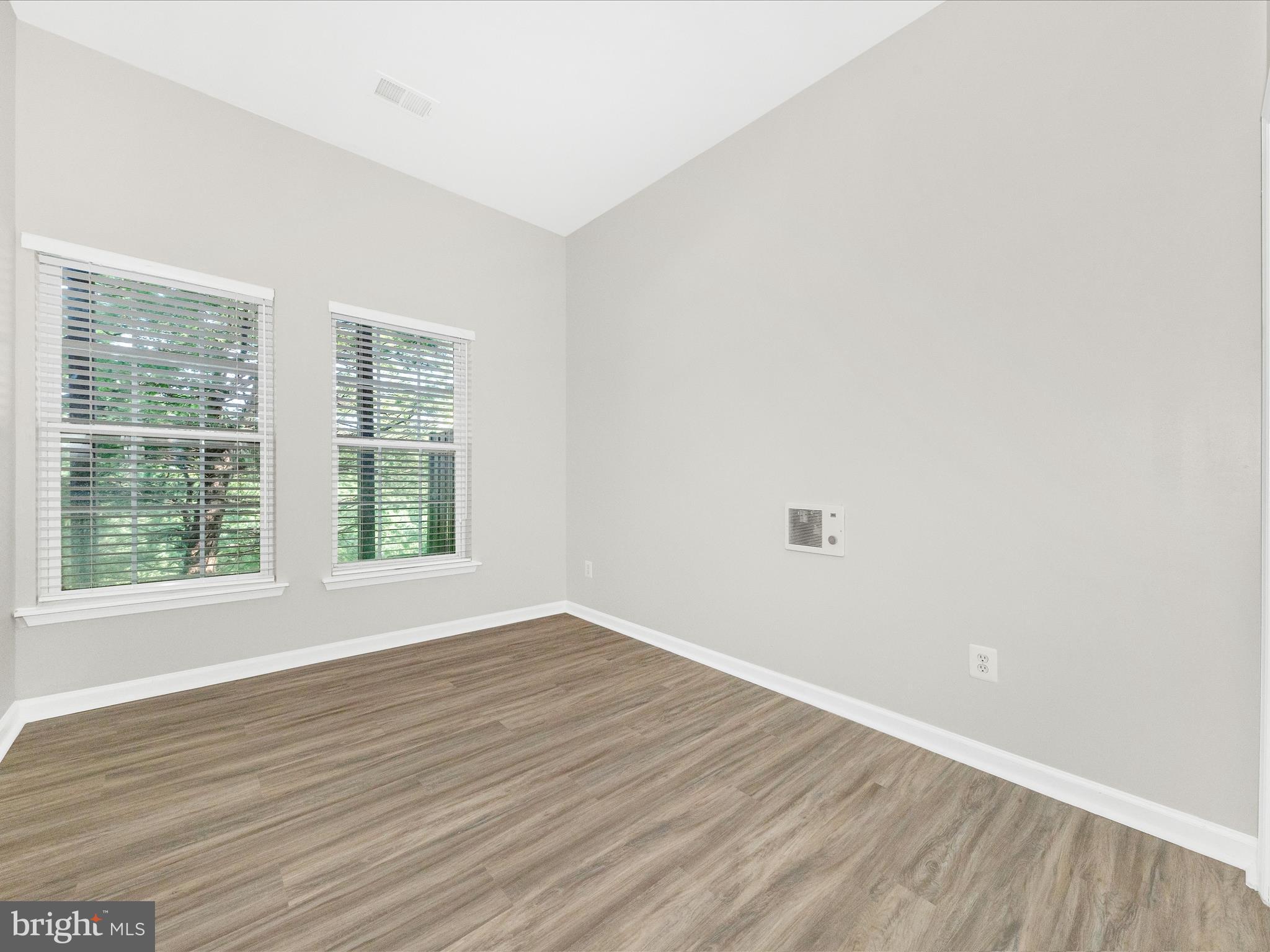 MAGRUDERS OVERLOOK - Residential