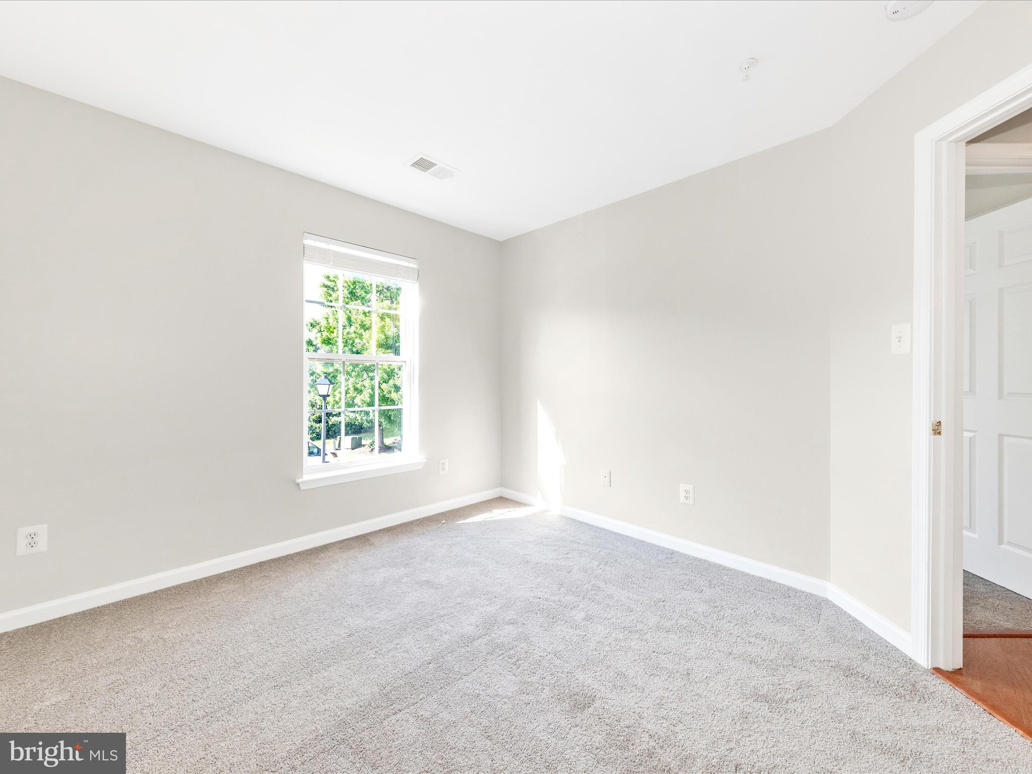 MAGRUDERS OVERLOOK - Residential