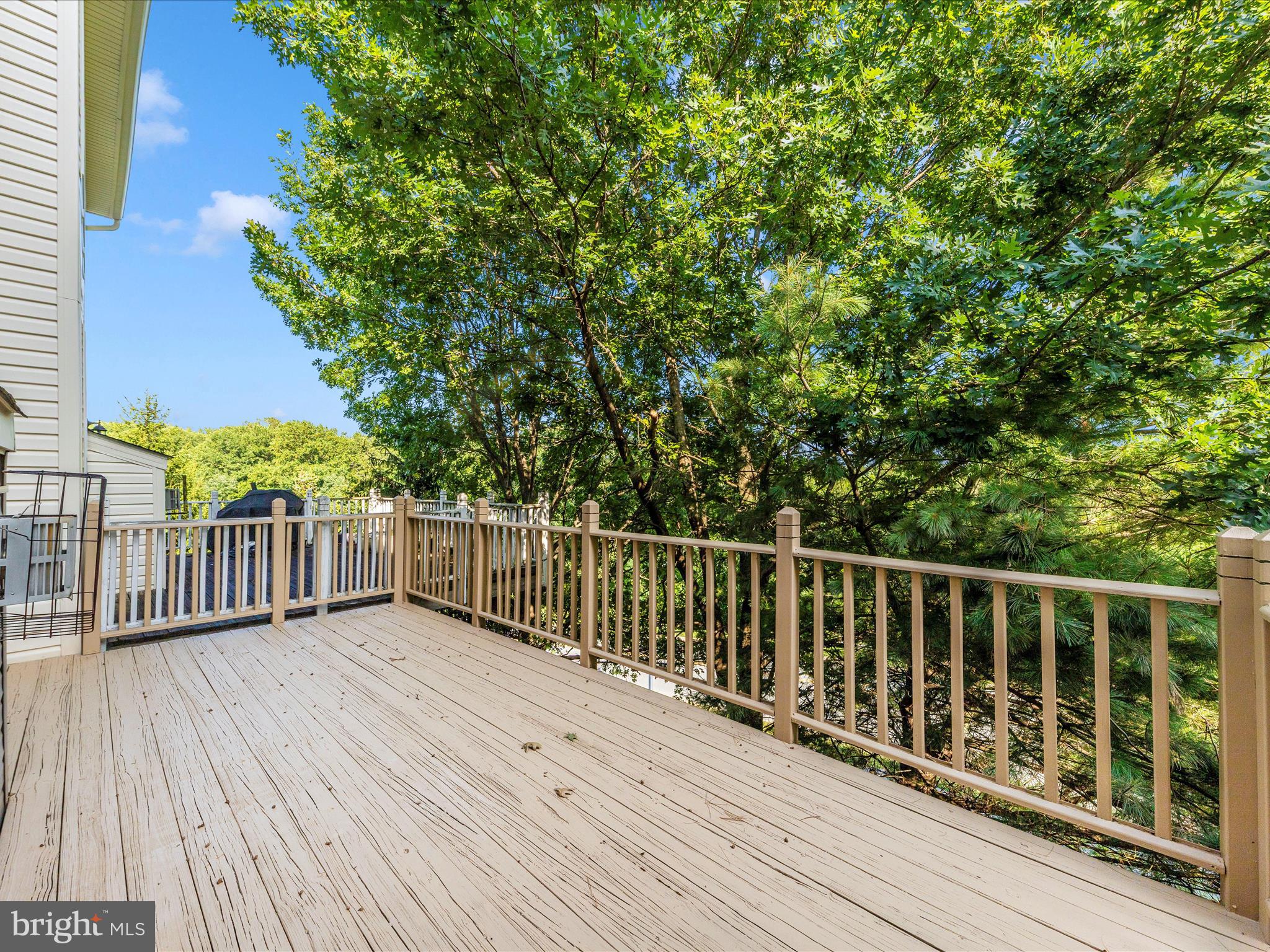 MAGRUDERS OVERLOOK - Residential