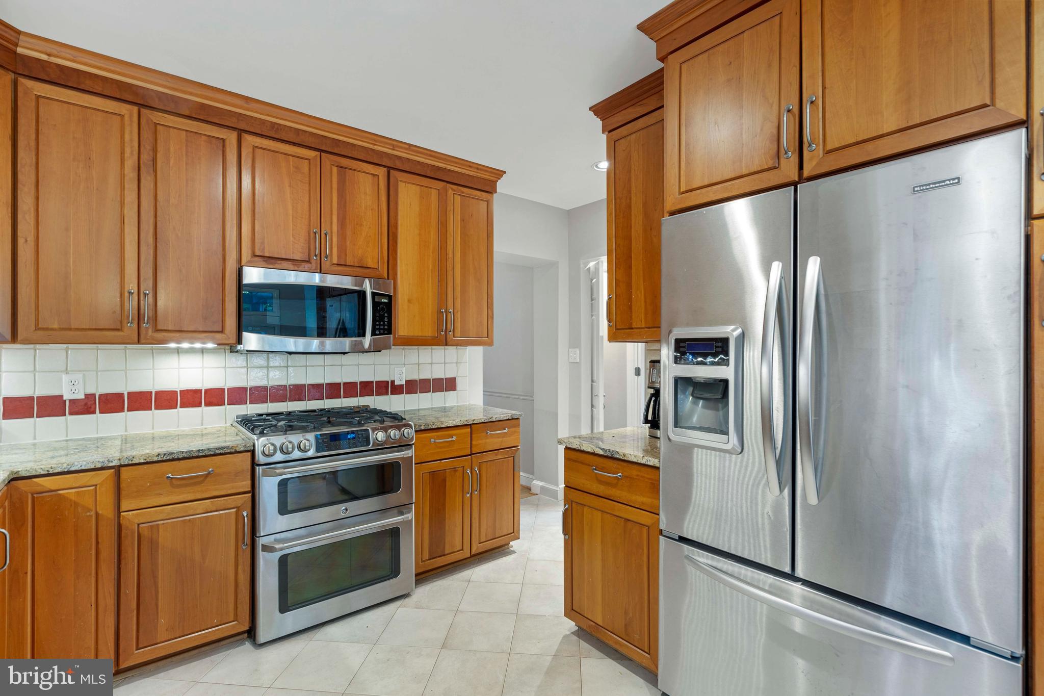 WAYCROFT WOODLAWN - Residential