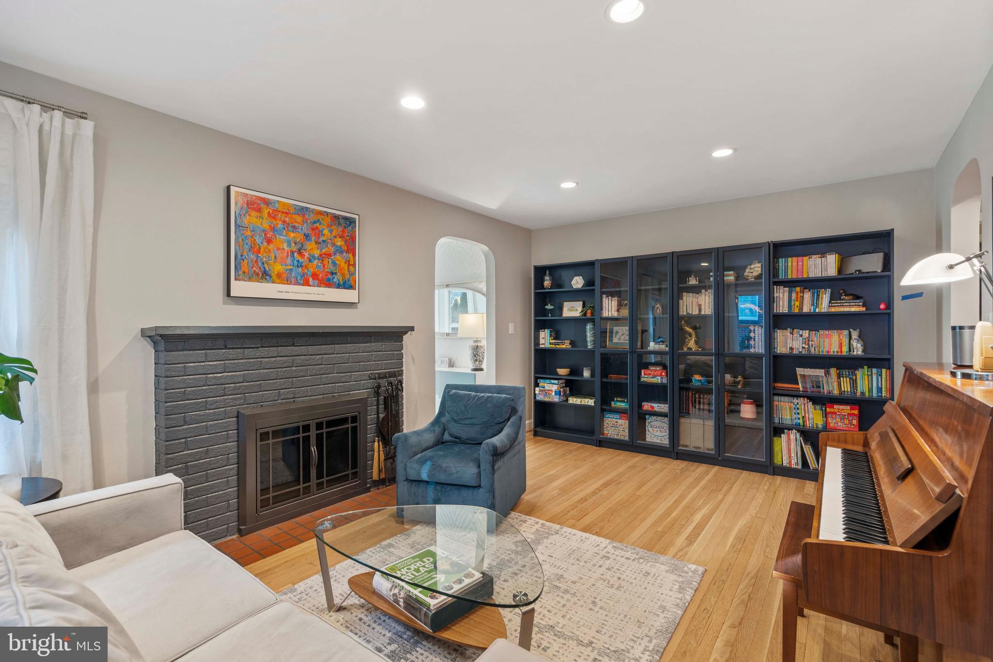 WAYCROFT WOODLAWN - Residential