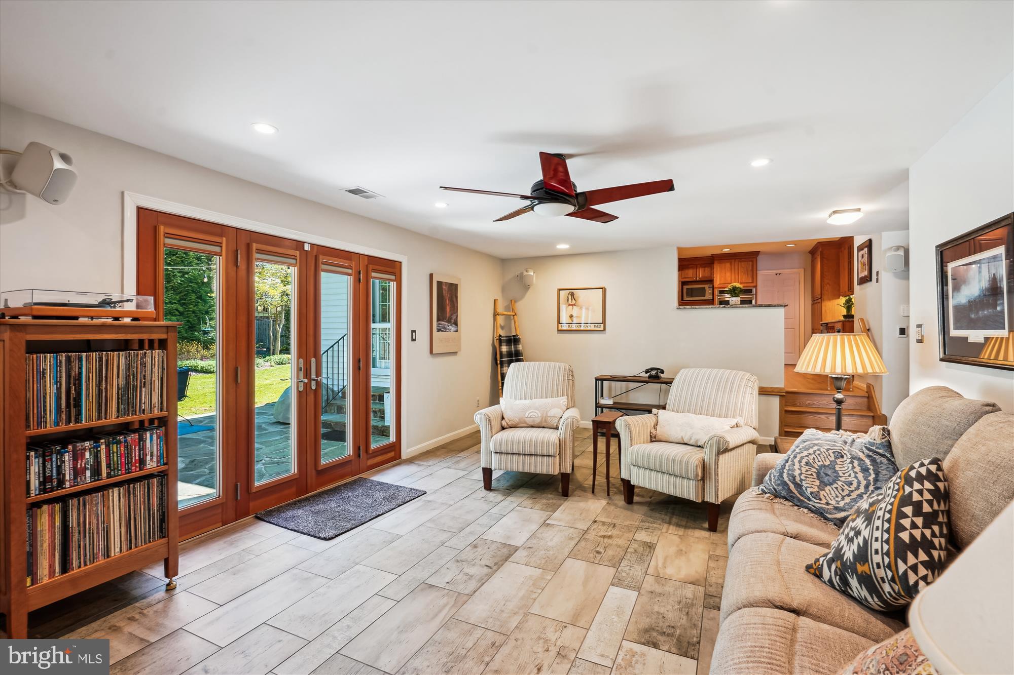 VIENNA MANOR - Residential