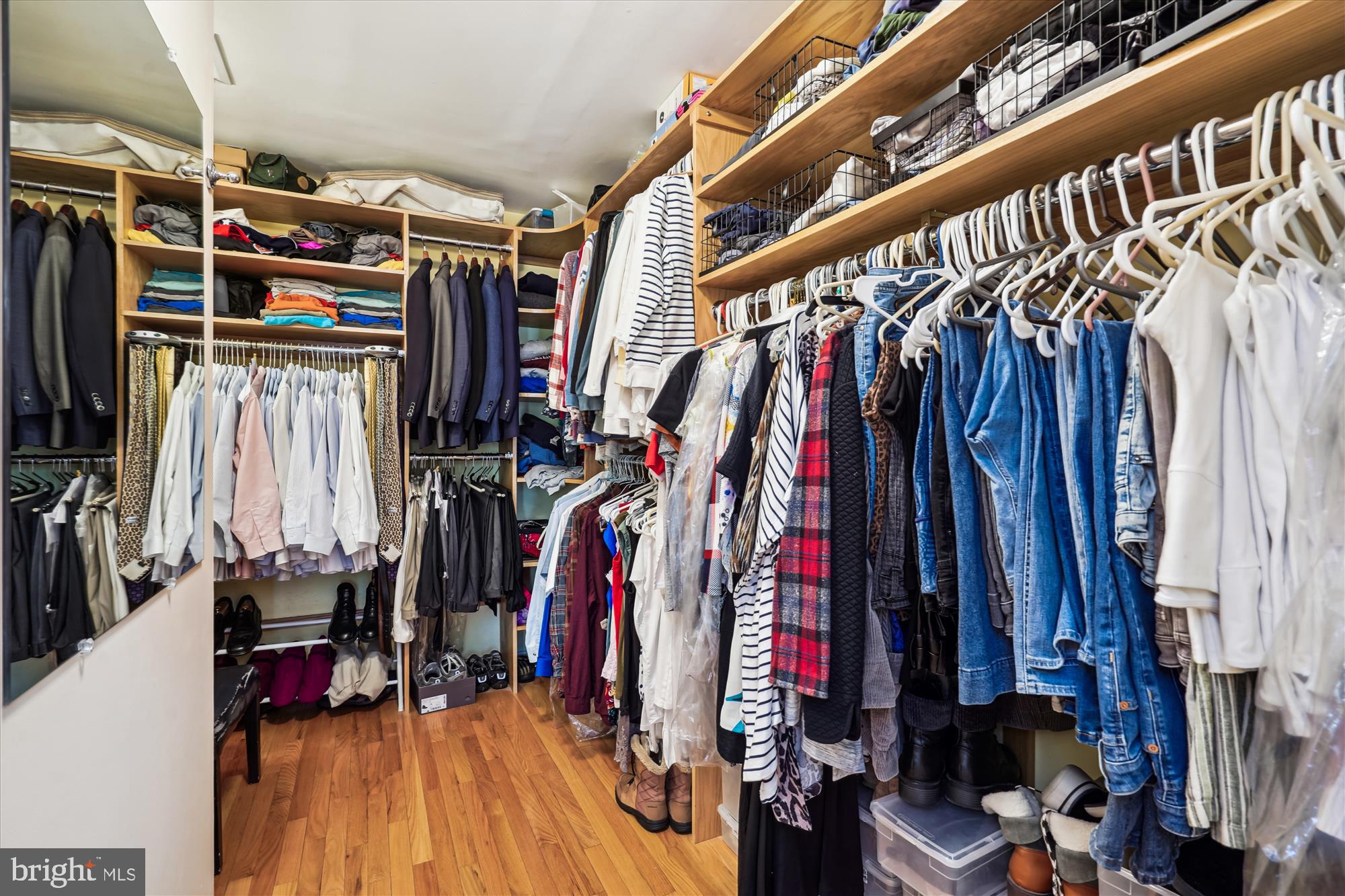 VIENNA MANOR - Residential