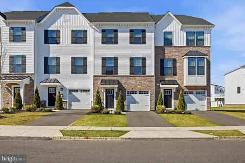 MLS: NJBL2108116