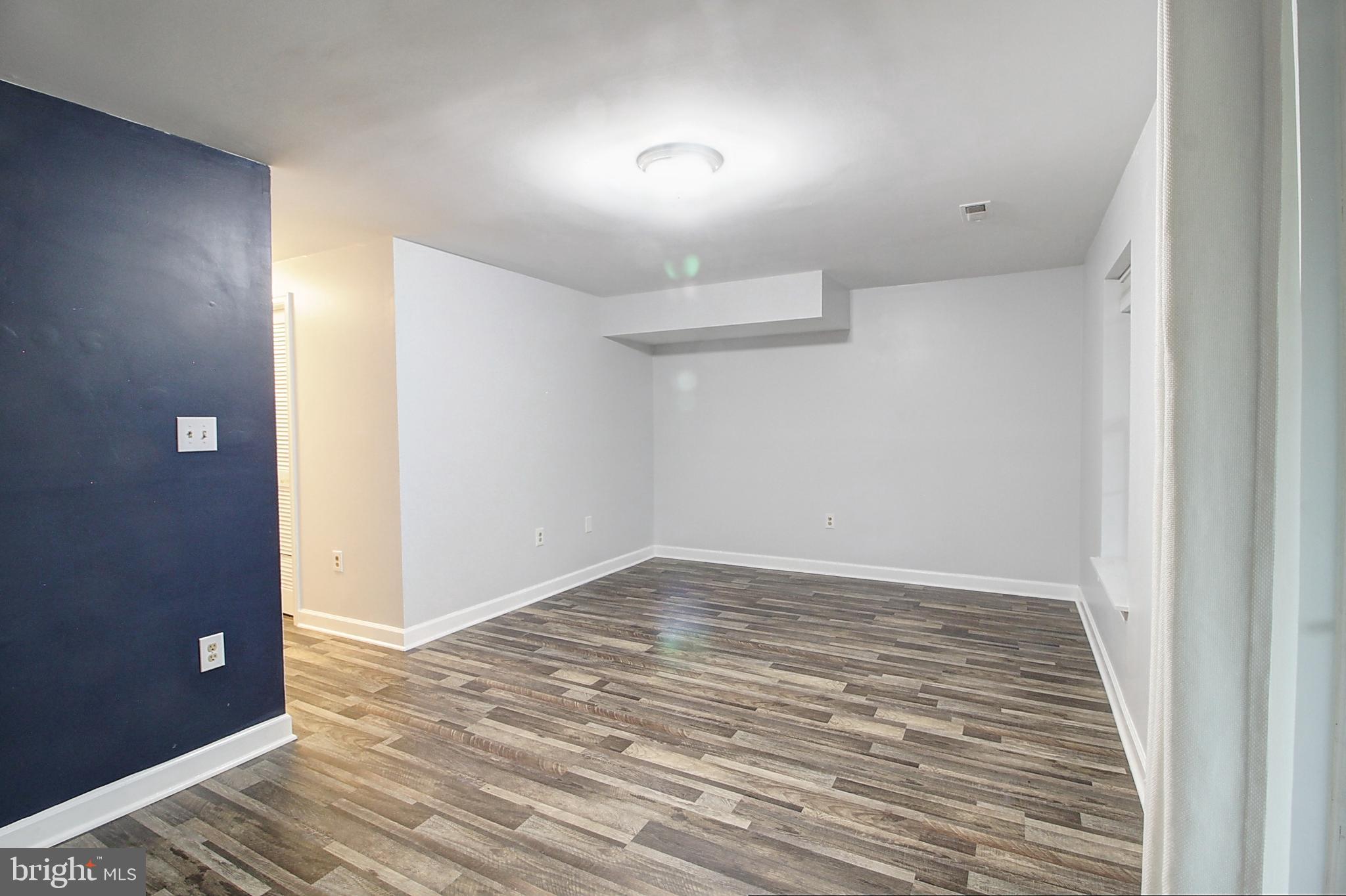 SPRING RIDGE - Residential Lease