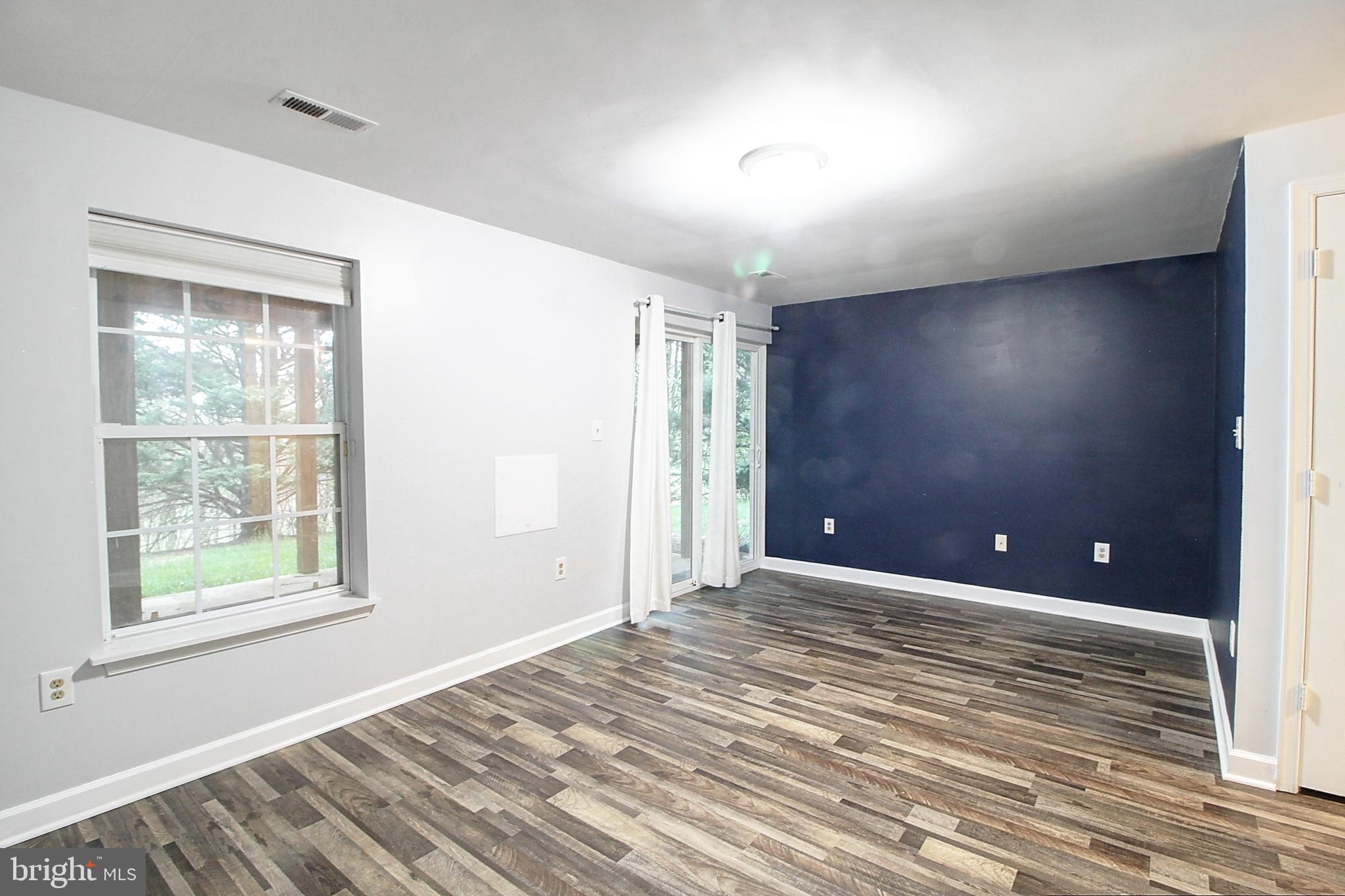 SPRING RIDGE - Residential Lease