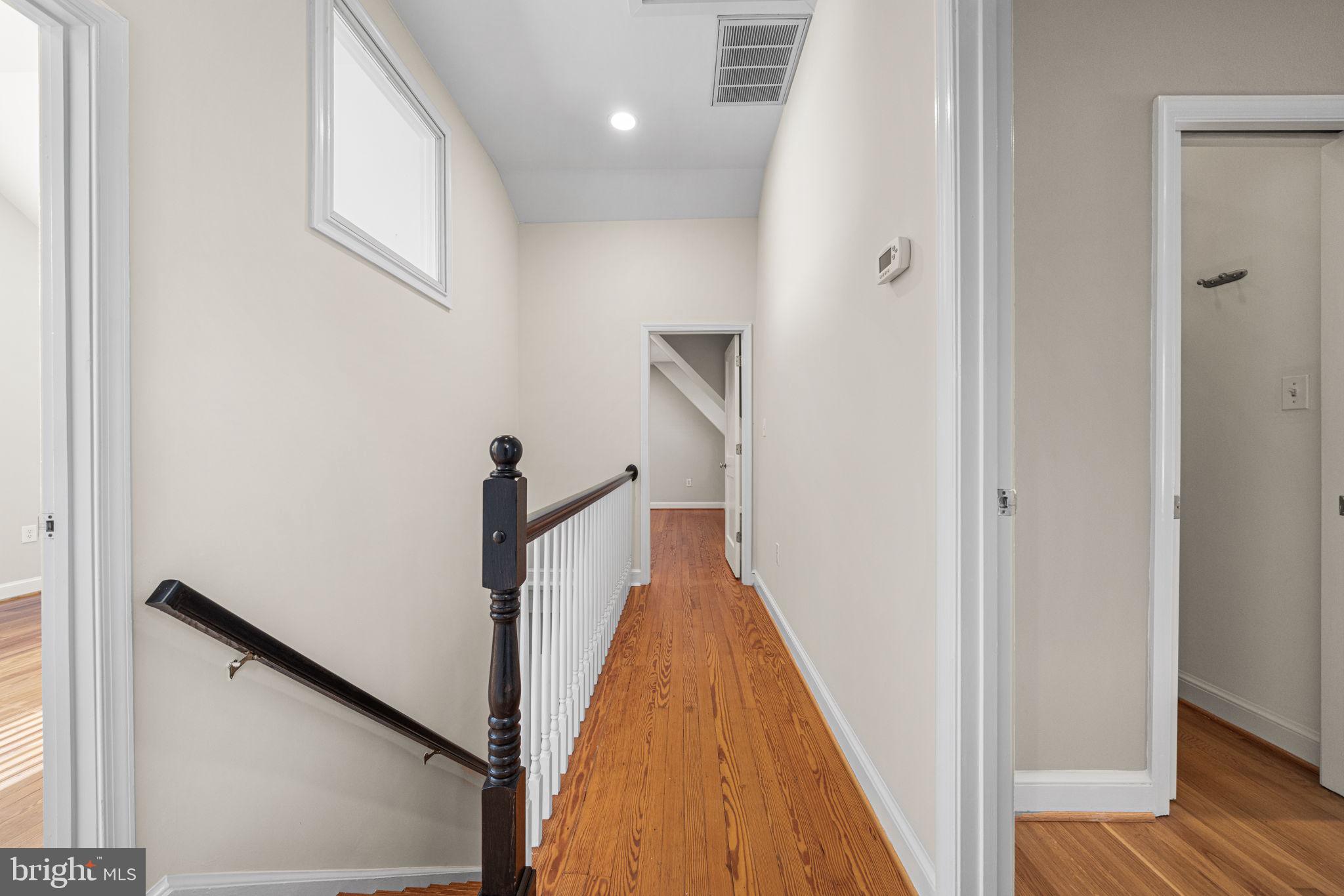 BARCROFT - Residential