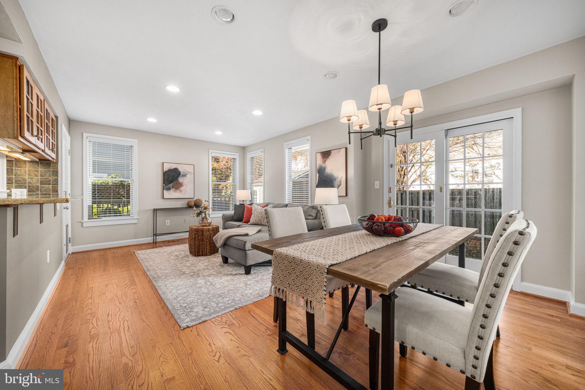 BARCROFT - Residential