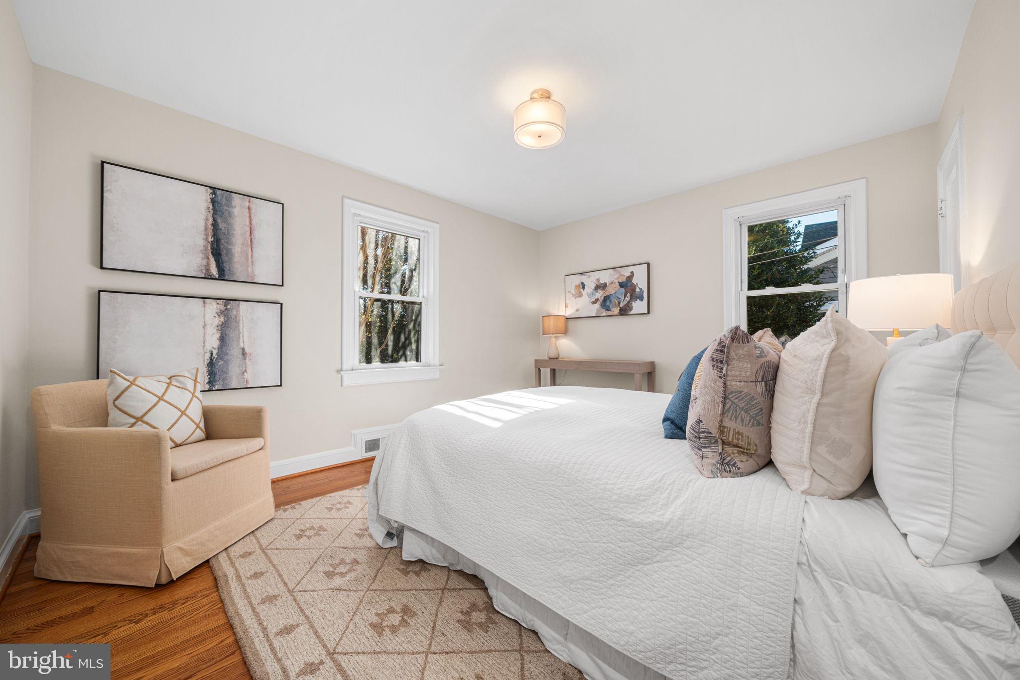 BARCROFT - Residential