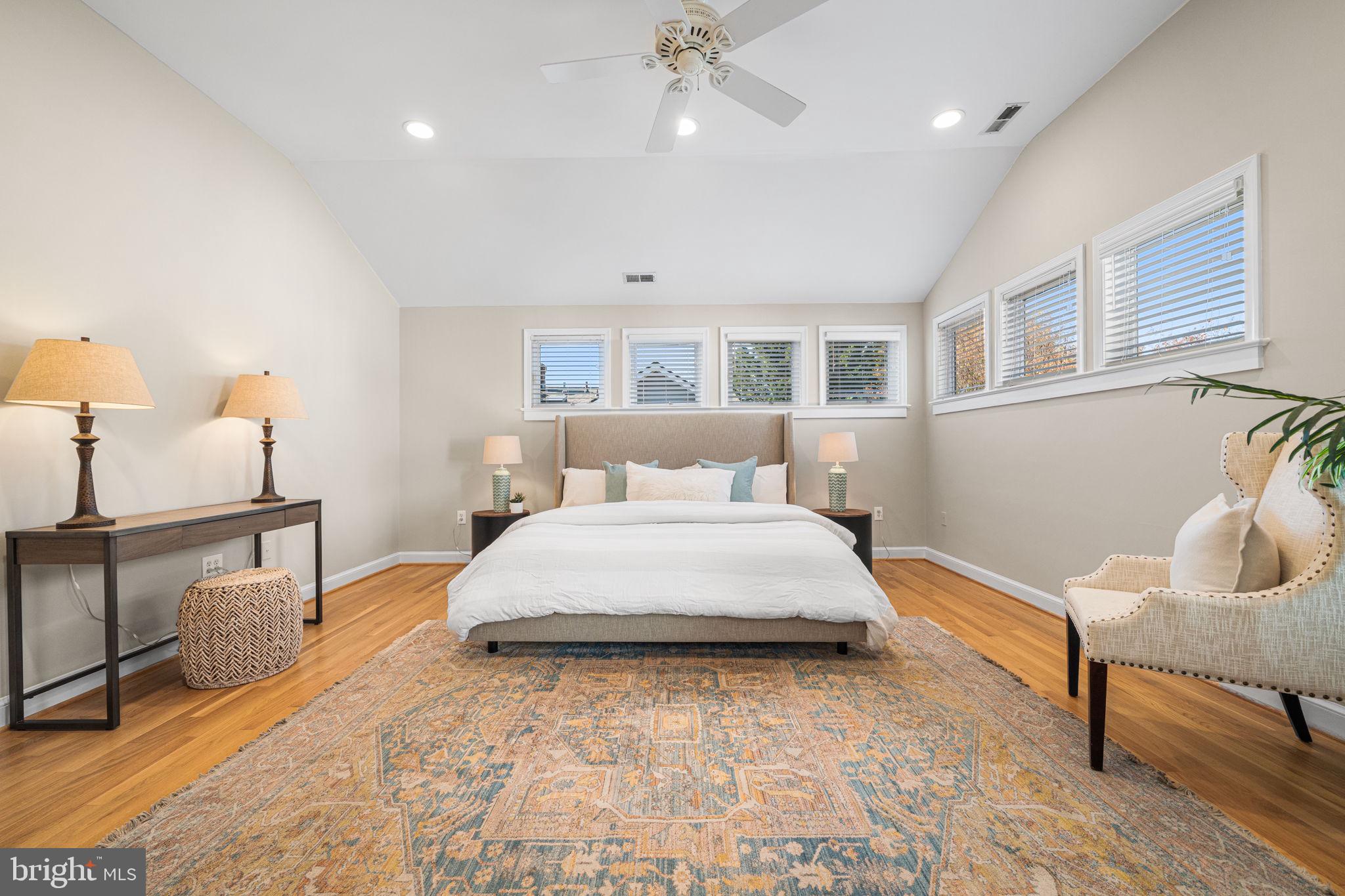 BARCROFT - Residential