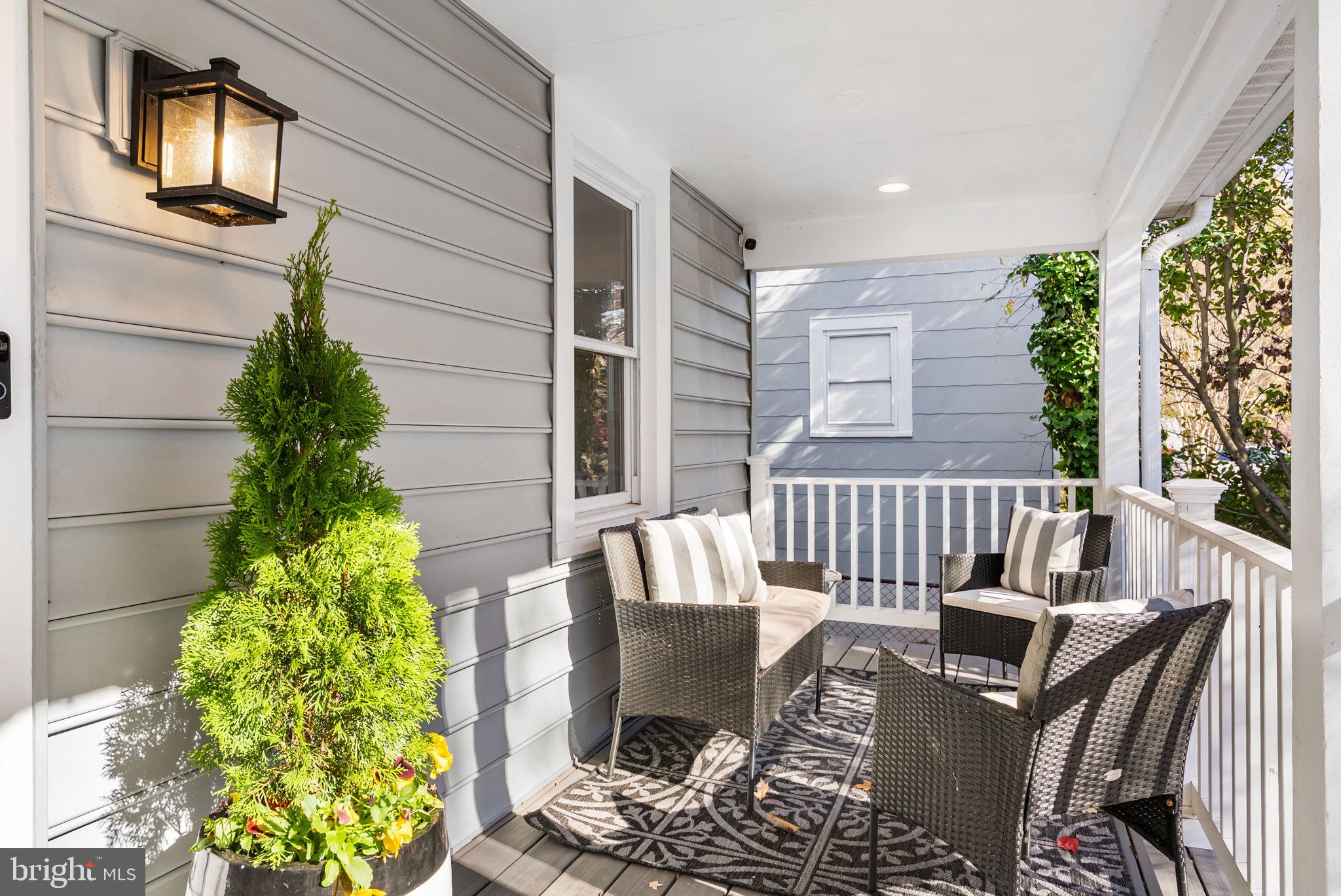 BARCROFT - Residential