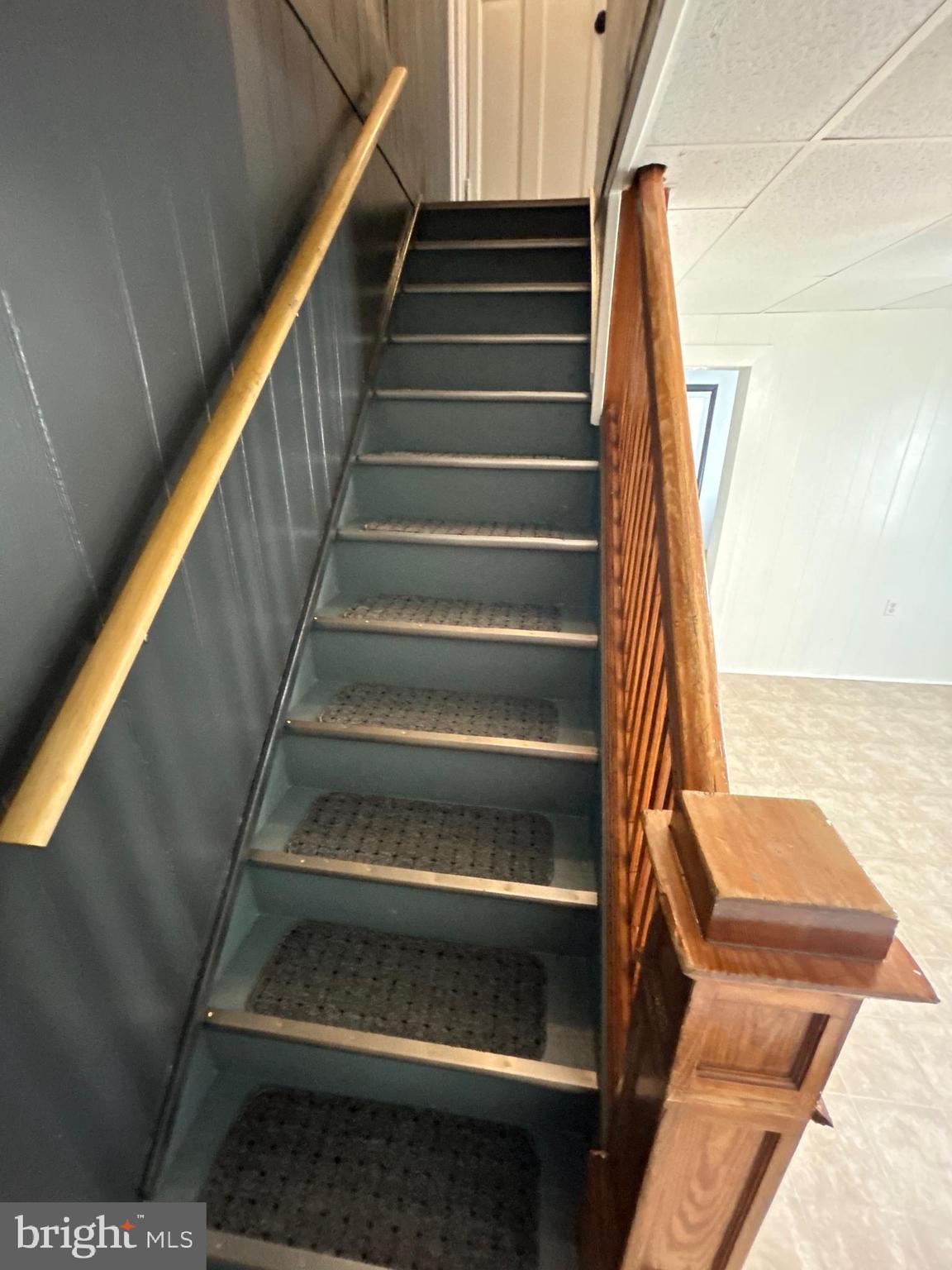 RESIDENTIAL - Residential Lease